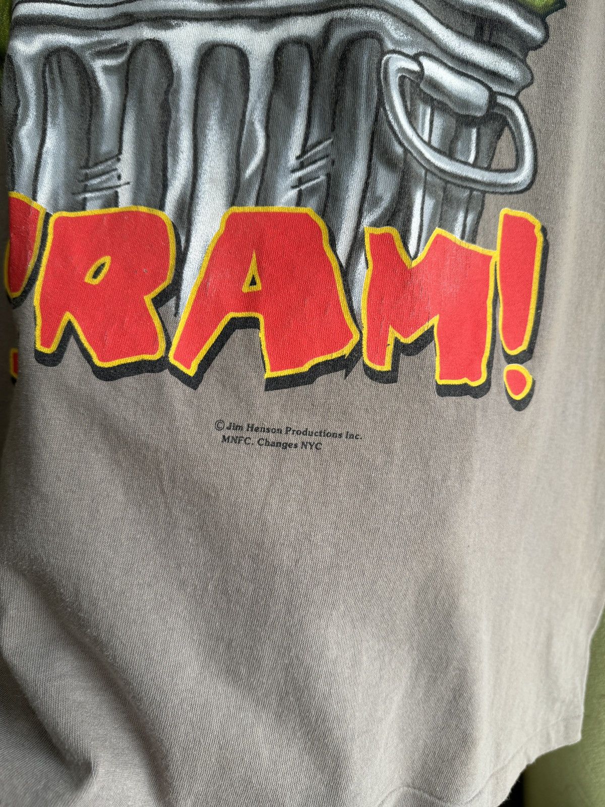 Changes Vintage 90s Sesame Street Scram Jim Hanson T-Shirt Khaki Size US L / EU 52-54 / 3 - 10 Thumbnail