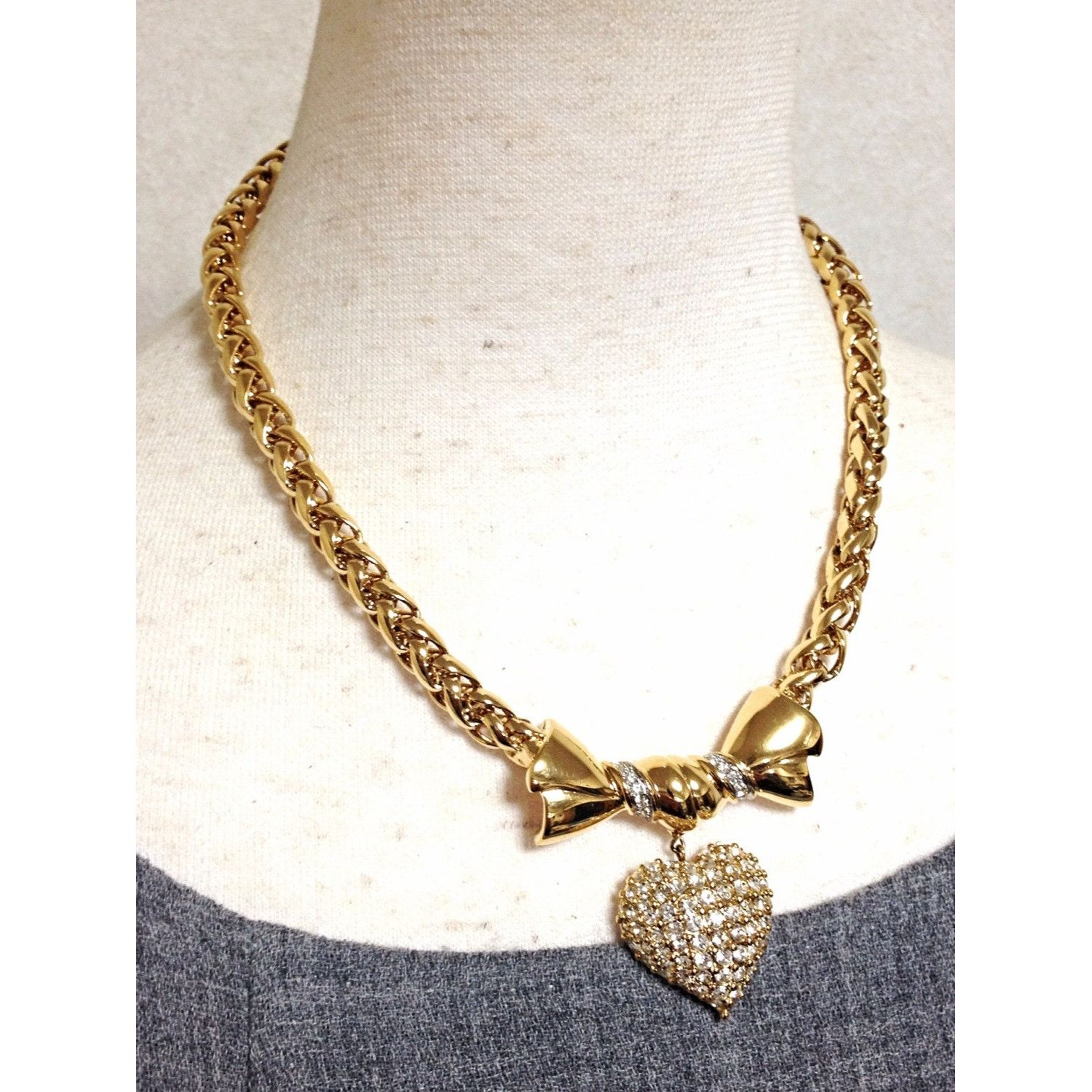 Nina Ricci MINT. Vintage Nina Ricci golden chain statement necklace Size ONE SIZE - 2 Thumbnail