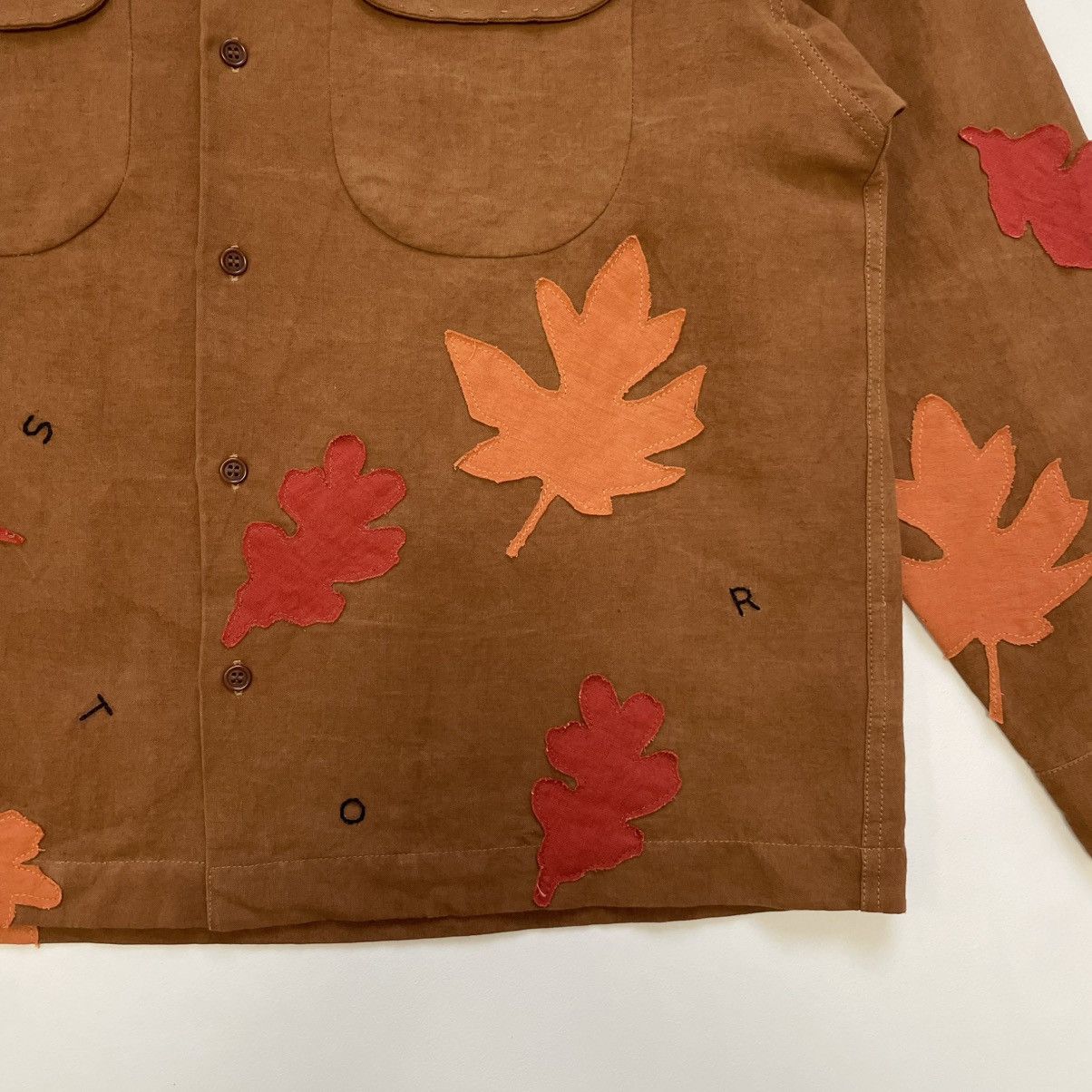 Story Mfg. Brown Linen ‘Leaf Patch Details’ Shirt Size US M / EU 48-50 / 2 - 12 Thumbnail