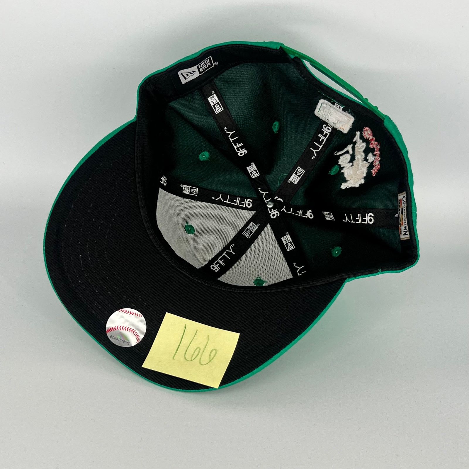New Era Green Athletics With Baseball Love Symbol New Era MLB 9Fifty Size ONE SIZE - 4 Thumbnail