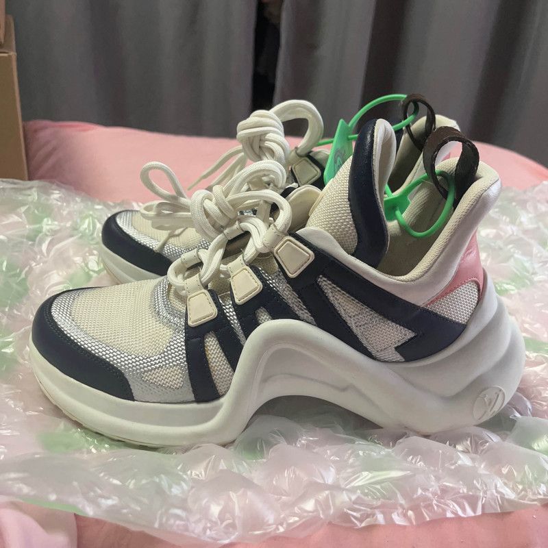 Louis Vuitton Louis Vuitton White Blue Silver Sneakers 0089 Size US 6.5 / EU 39-40 - 1 Thumbnail