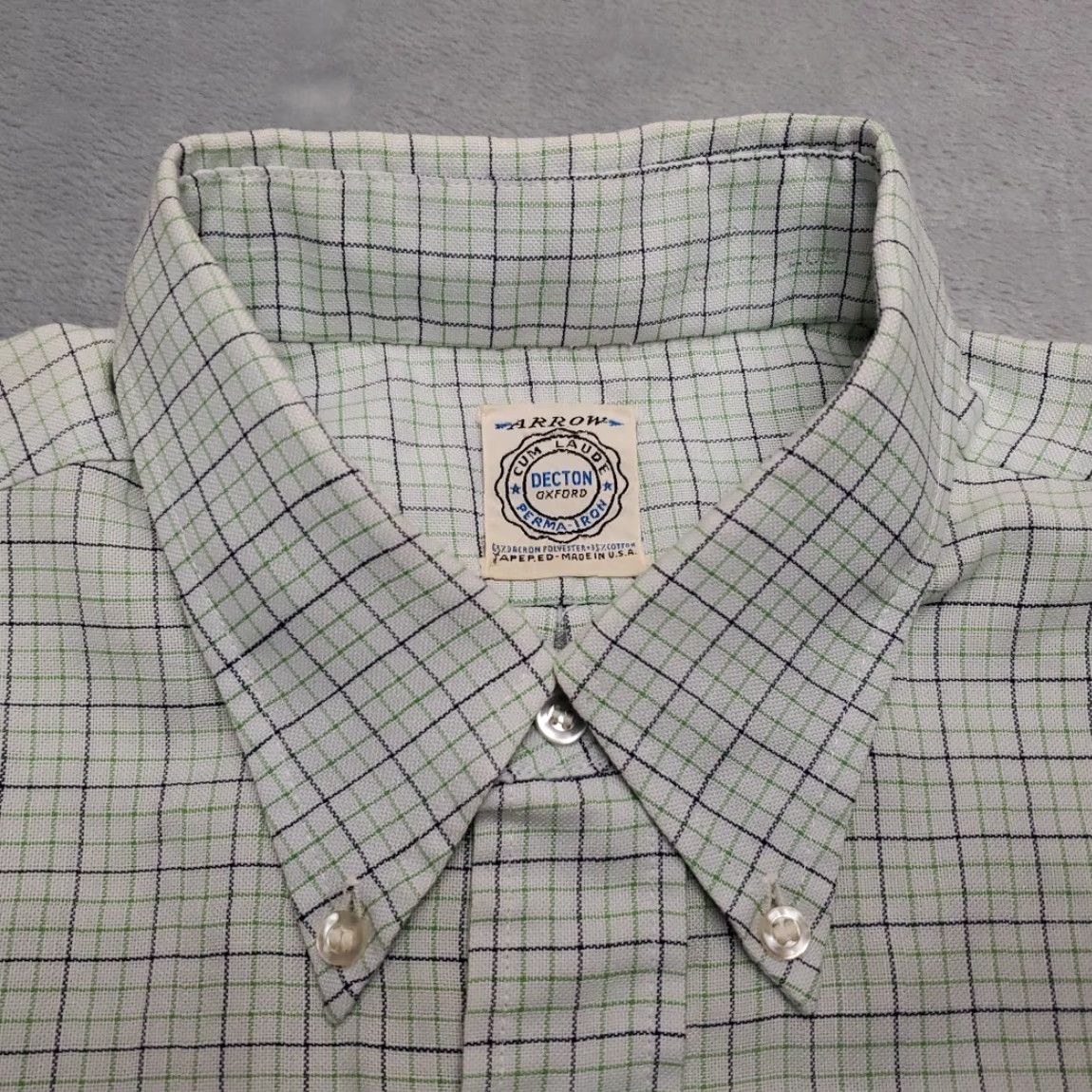 Arrow VINTAGE Arrow Shirt Mens Large Green Check Decton Oxford Tapered Made in USA 60s 70s Size US L / EU 52-54 / 3 - 4 Thumbnail