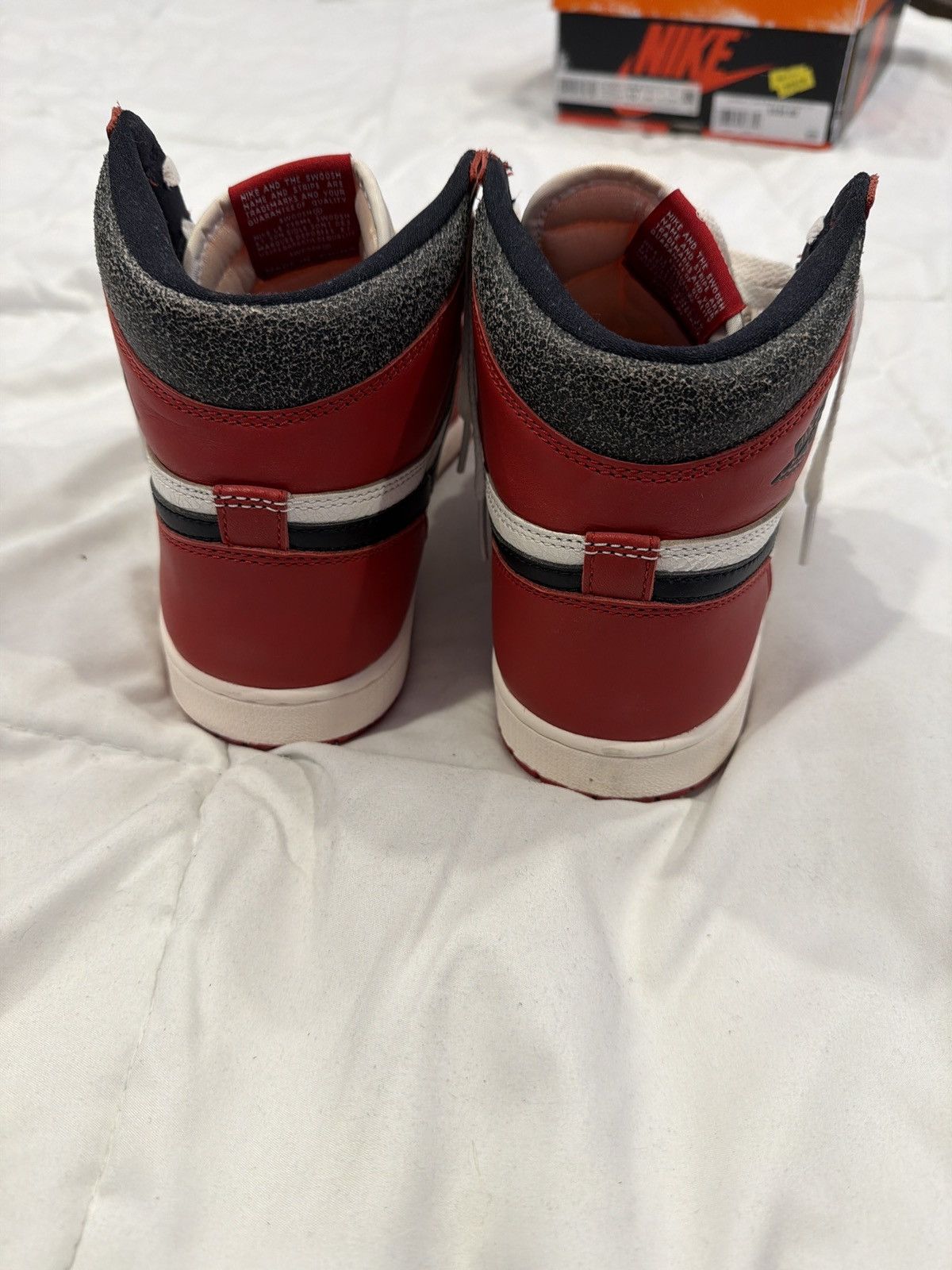 Jordan Brand Air Jordan 1 Retro High OG ‘Chicago Lost and Found’ Size US 10 / EU 43 - 4 Thumbnail