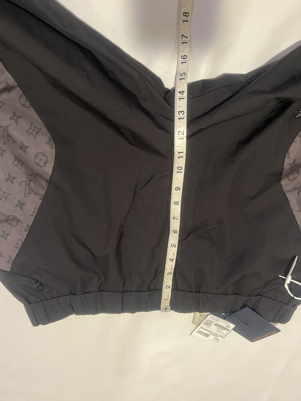 Louis Vuitton Louis Vuitton 2054 men’s pants. XXL. $2190 Size US 38 / EU 54 - 11 Thumbnail