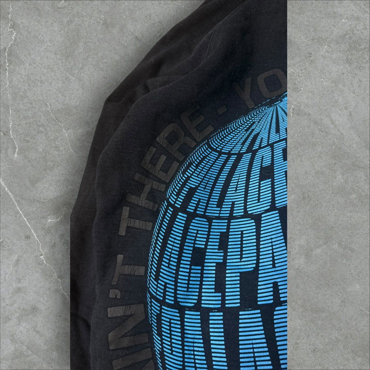 Palace × Vintage Palace hoodie size S washed Size US S / EU 44-46 / 1 - 3 Thumbnail