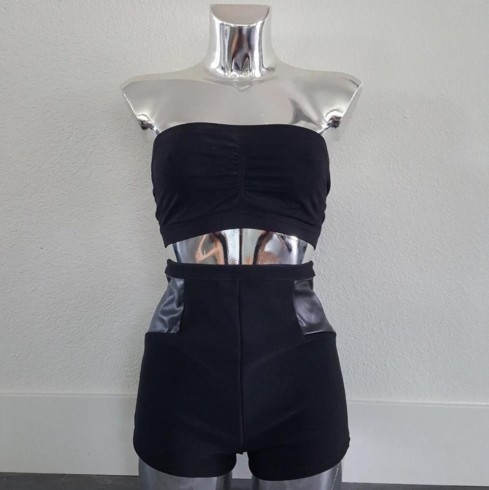 Designer Black Faux Leather Detailed NG Short Size 28" / US 6 / IT 42 - 1 Thumbnail