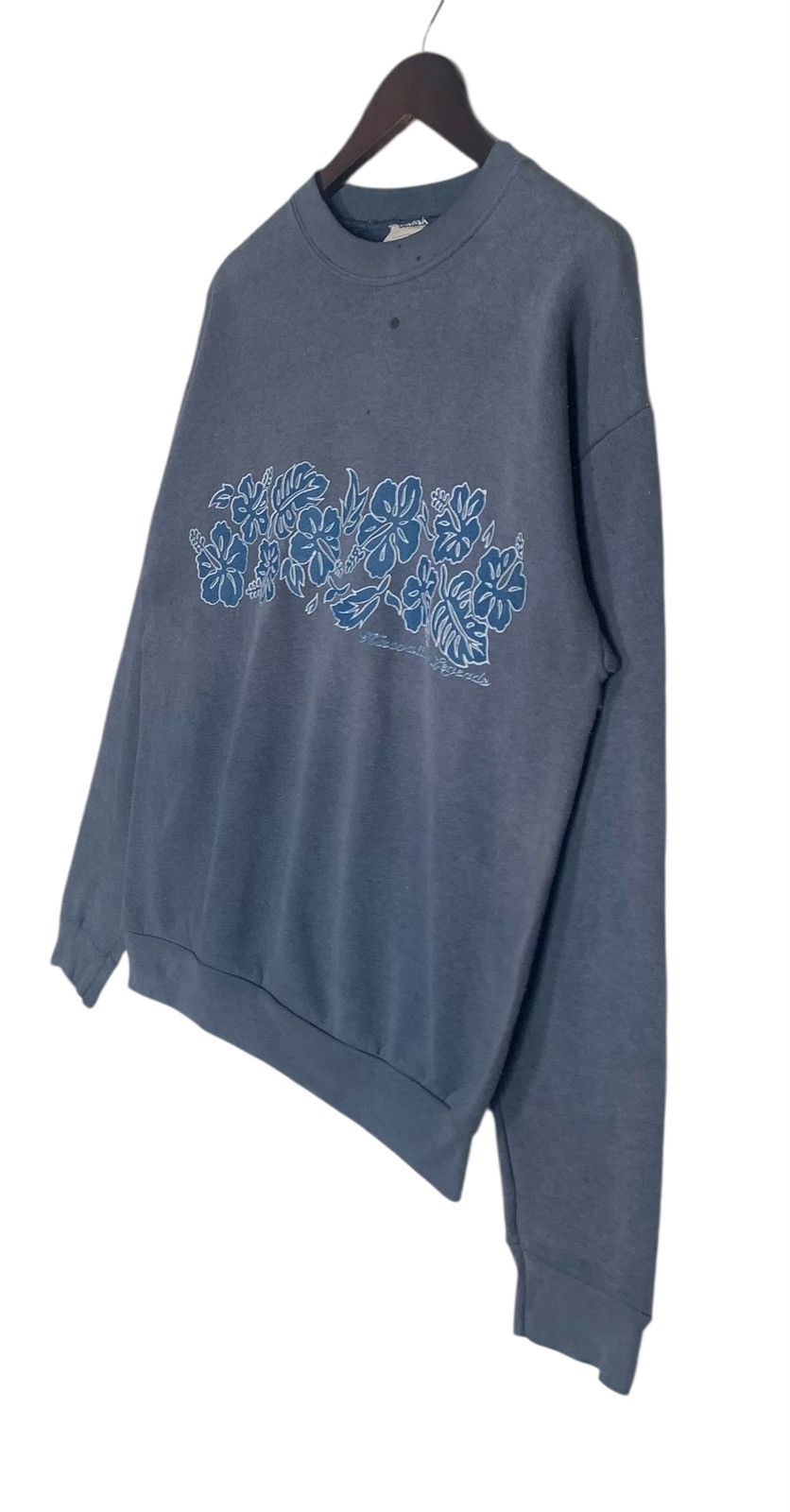 Vintage Vintage TULTEX Floral StreetWear SurfStyle Sweatshirt Size US M / EU 48-50 / 2 - 3 Thumbnail