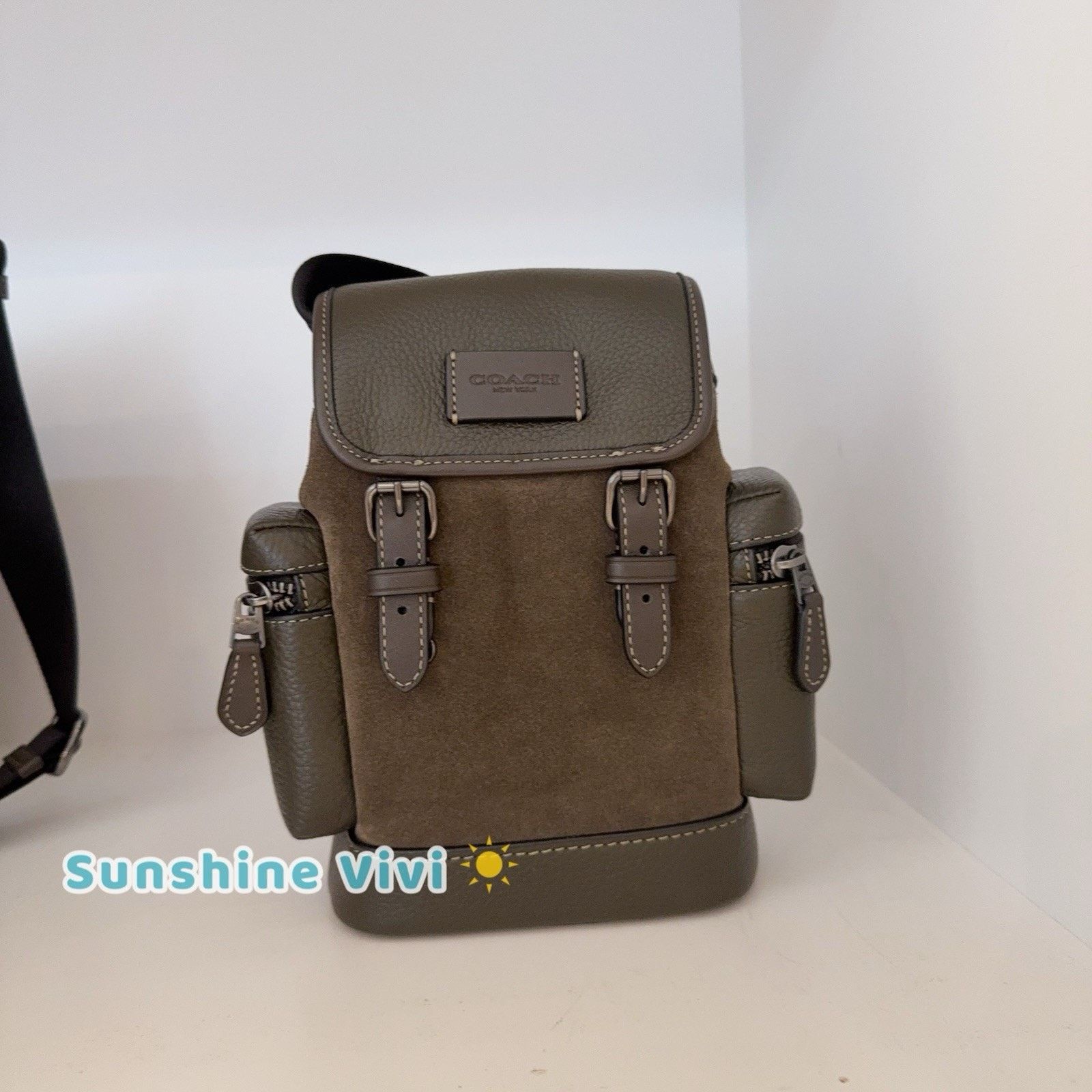 Coach NWT Coach Sprint Sling Pack Uniform Green Suede CCE79 Size ONE SIZE - 1 Thumbnail