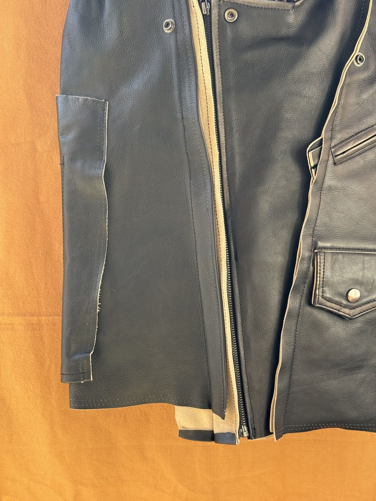 H&M × Maison Margiela Maison Margiela x H&M leather vest Size S / US 4 / IT 40 - 3 Thumbnail