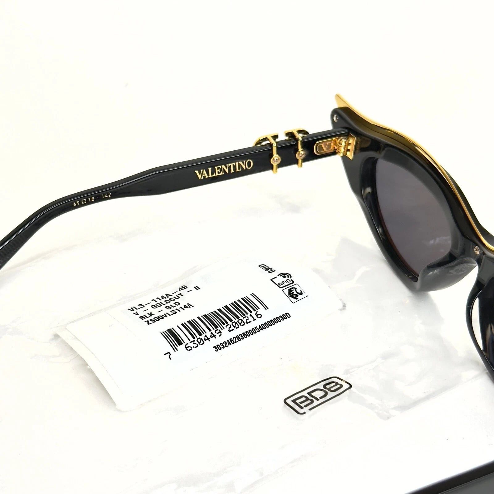 Valentino VALENTINO V GOLDCUT II VLS114 Gold VLS 114A Fashion Sunglass Size ONE SIZE - 2 Thumbnail
