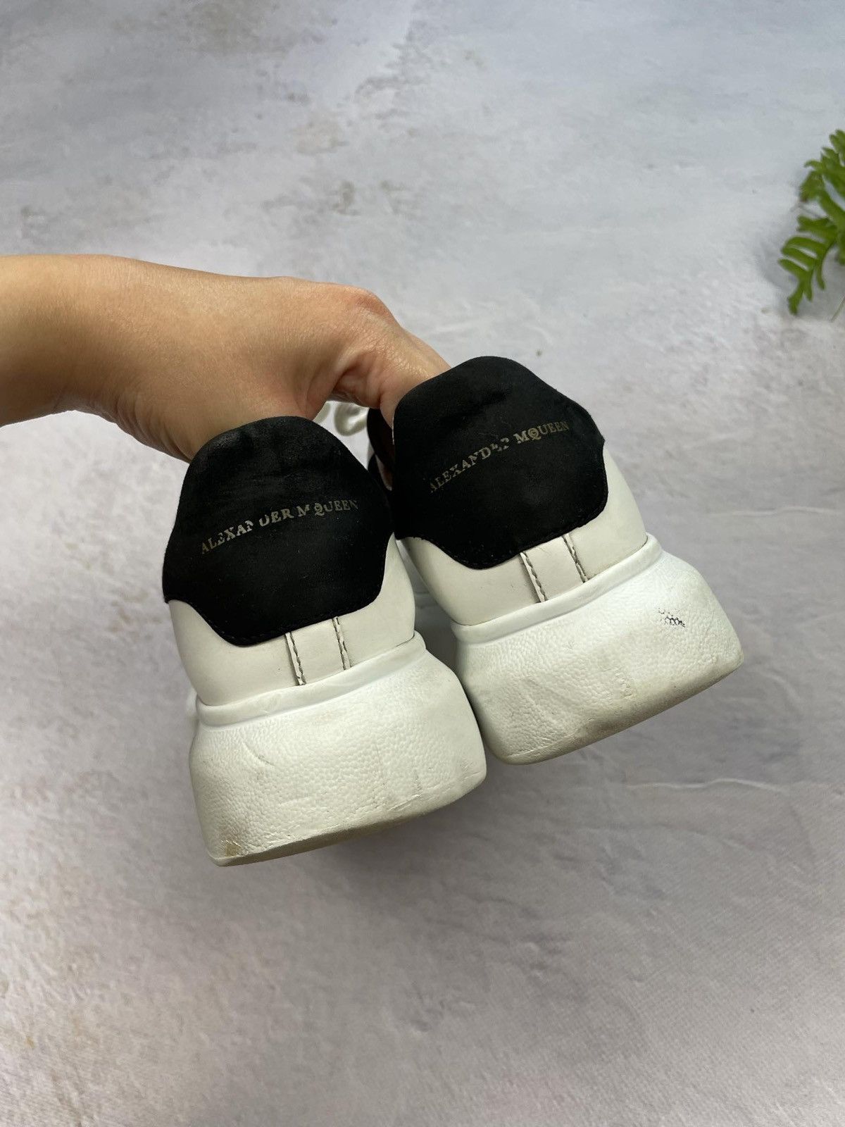Alexander McQueen × Designer Alexander Mcqueen Oversized Sneakers Shoes Size US 7 / IT 37 - 3 Thumbnail