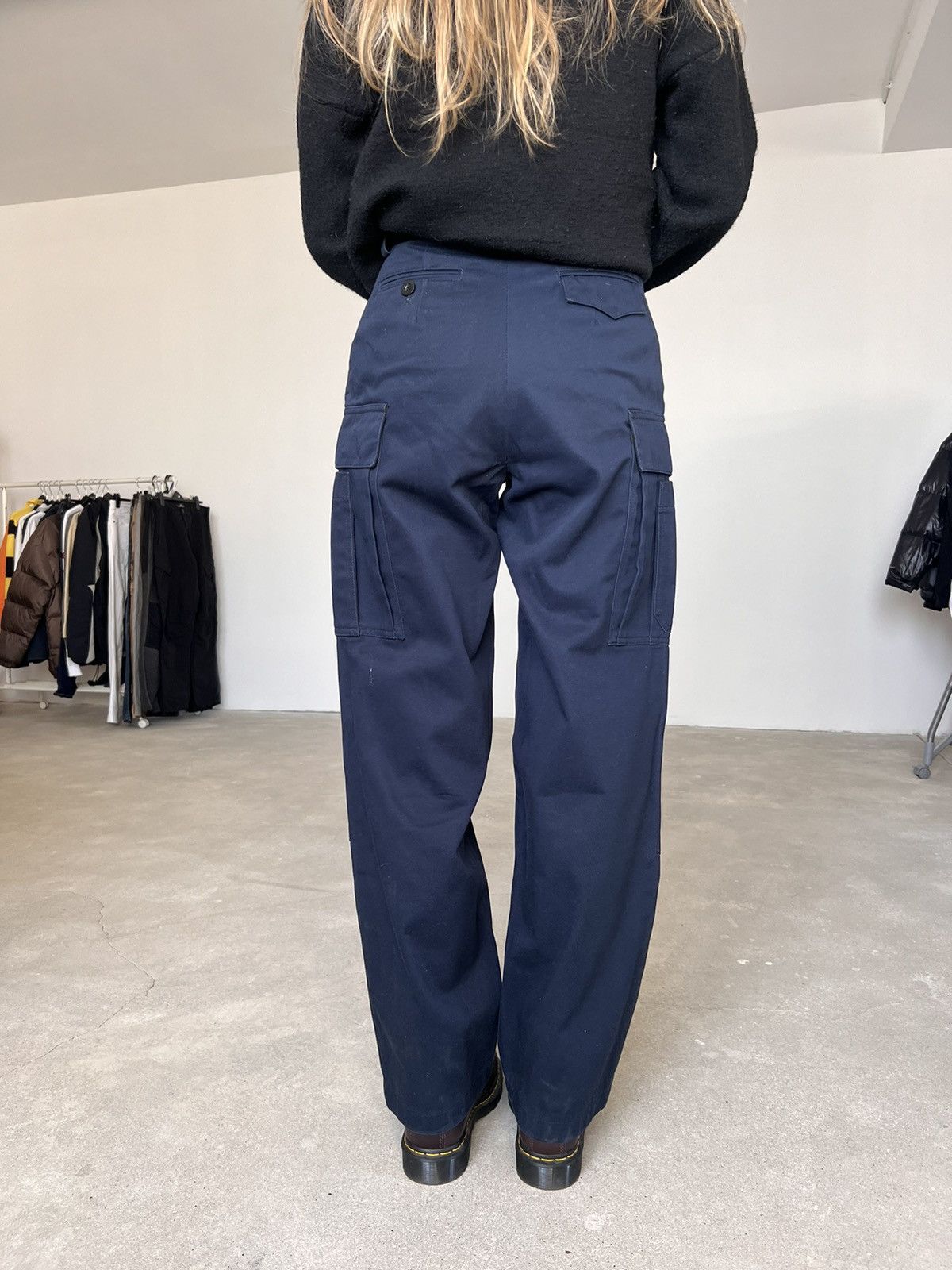 Loewe 21SS LOEWE Cargo Trousers Dark Blue Size 26" / US 2 / IT 38 - 14 Thumbnail