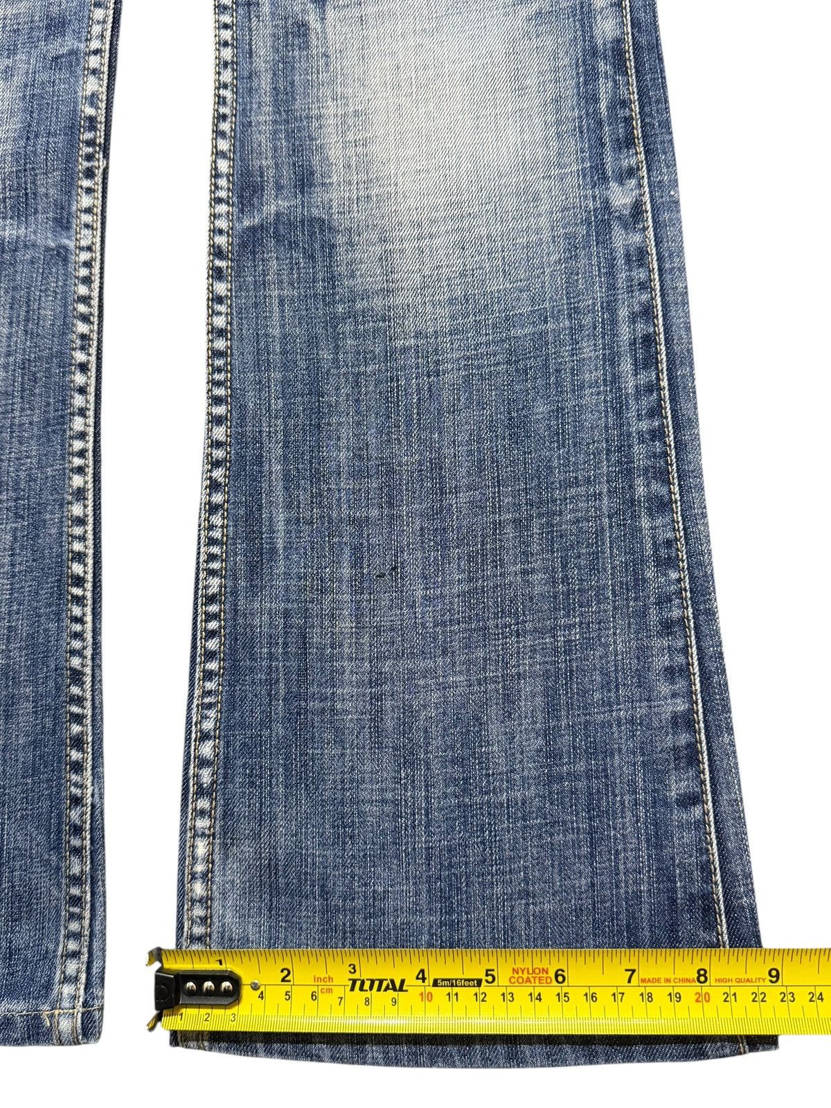 If Six Was Nine Vintage Michel Klein Blue Faded Wash Distress Wide Leg Flare Size US 30 / EU 46 - 17 Thumbnail
