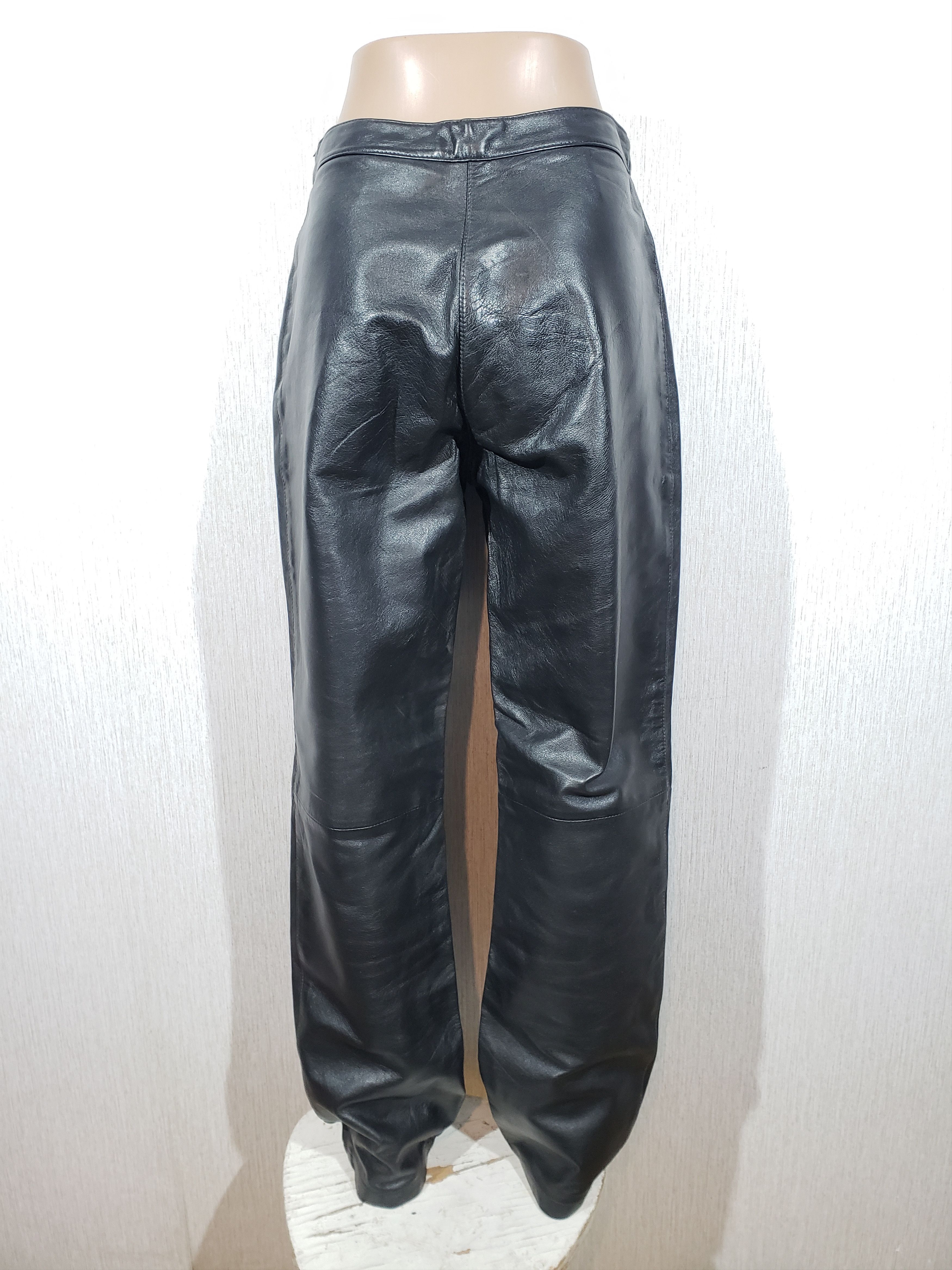 Genuine Leather Women's black leather pants. Size 28" / US 6 / IT 42 - 3 Thumbnail