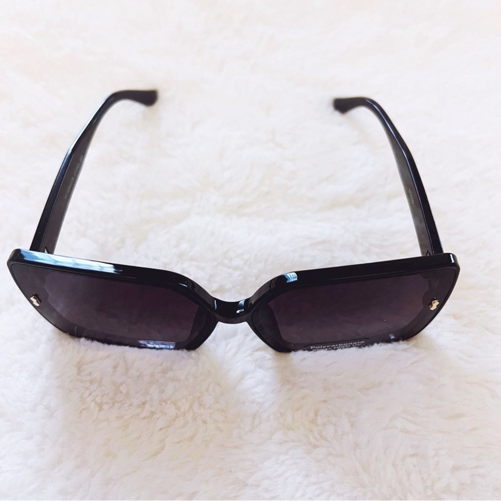 Other Aurora Black Oversized Square Sunglasses Size ONE SIZE - 4 Thumbnail