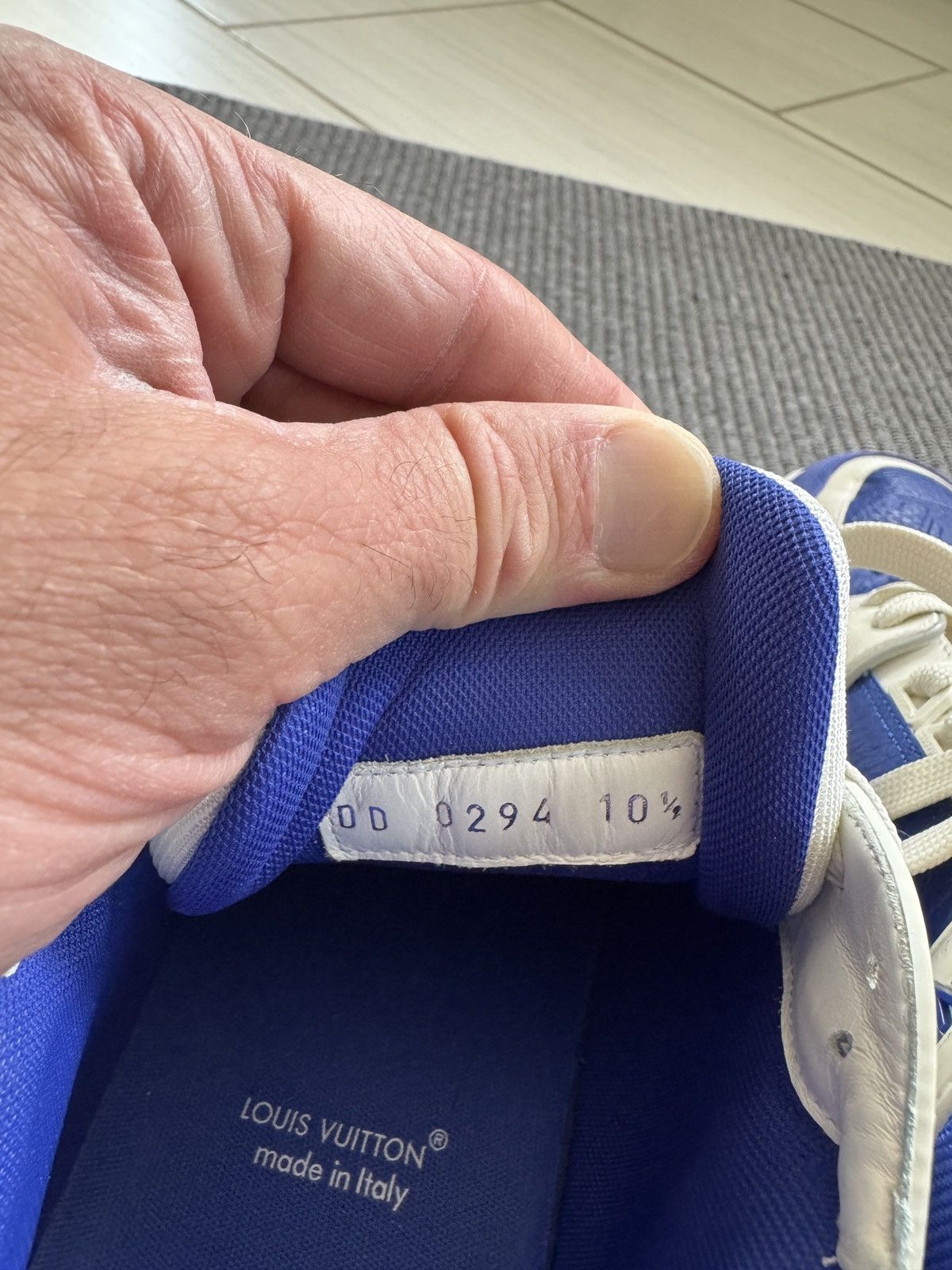 Louis Vuitton LV Trainer 'Gaston Blue' – Virgil Abloh 'Colormania capsule' Size US 10.5 / EU 43-44 - 6 Thumbnail