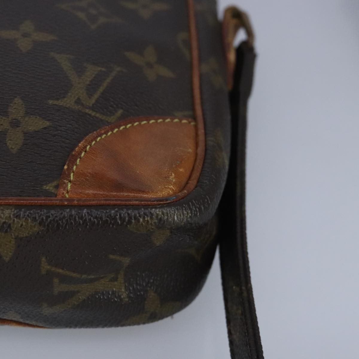 Louis Vuitton LOUIS VUITTON Monogram Danube Shoulder Bag M45266 Size ONE SIZE - 13 Thumbnail