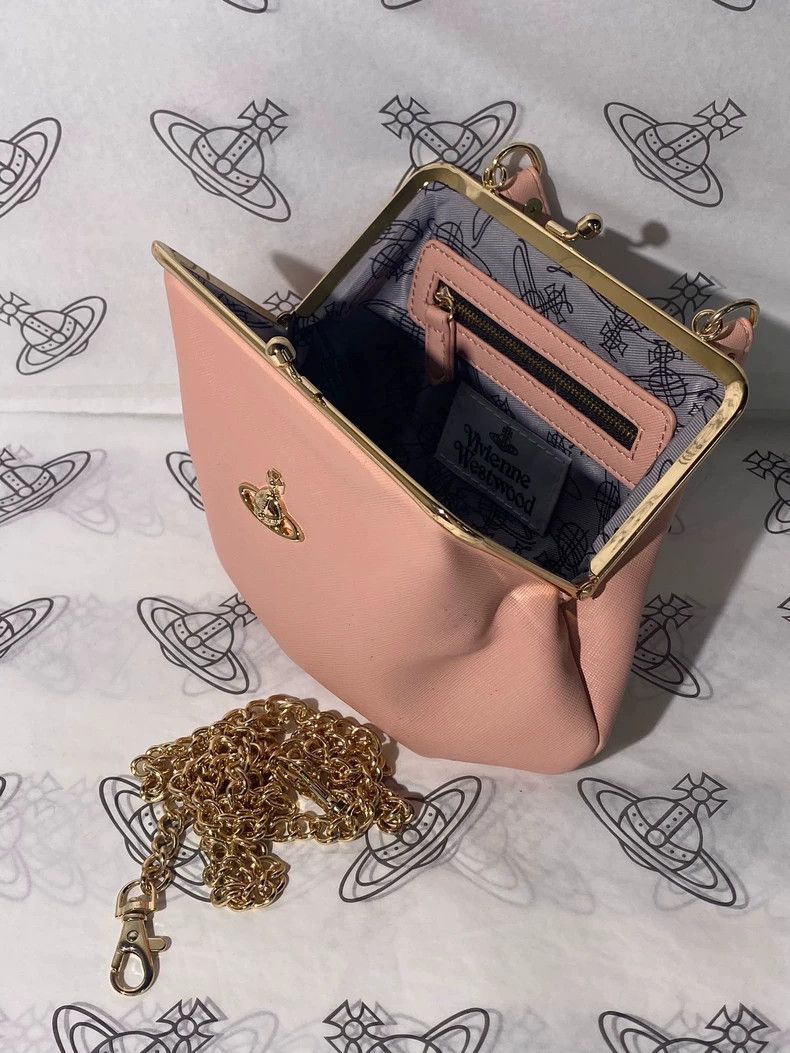 Vivienne Westwood Vivienne Westwood size os Cross pattern with milk tea powde Size ONE SIZE - 7 Thumbnail