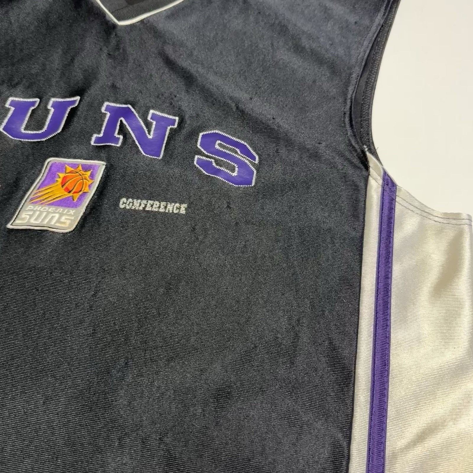 NBA Phoenix Suns Jersey Mens XL 22x30 Black Y2K NBA Vintage Size US XL / EU 56 / 4 - 7 Thumbnail