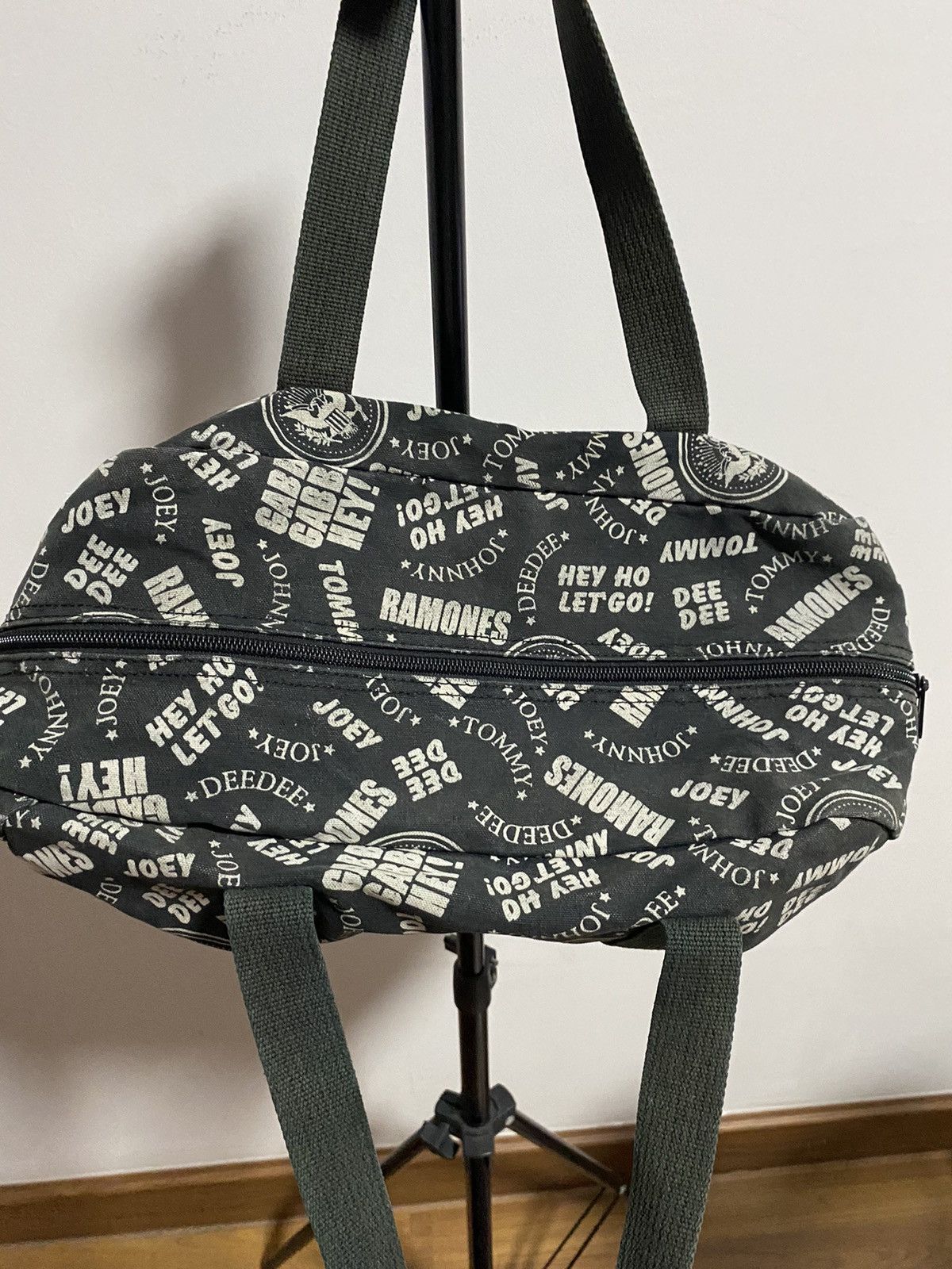Hysteric Glamour Rare FADED Hysteric Glamour Satchel Bag Size ONE SIZE - 7 Thumbnail