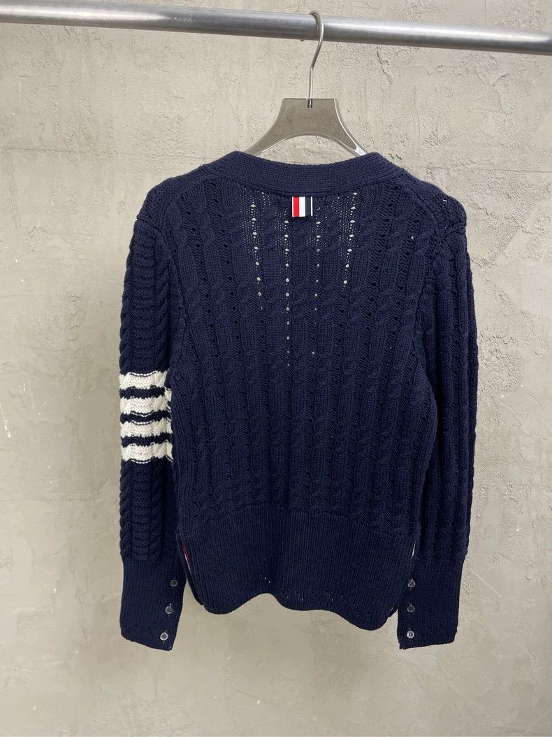 Thom Browne Thom browne Dark blue four-striped knitted wool cardigan ja Size US XXS / EU 40 - 2 Thumbnail