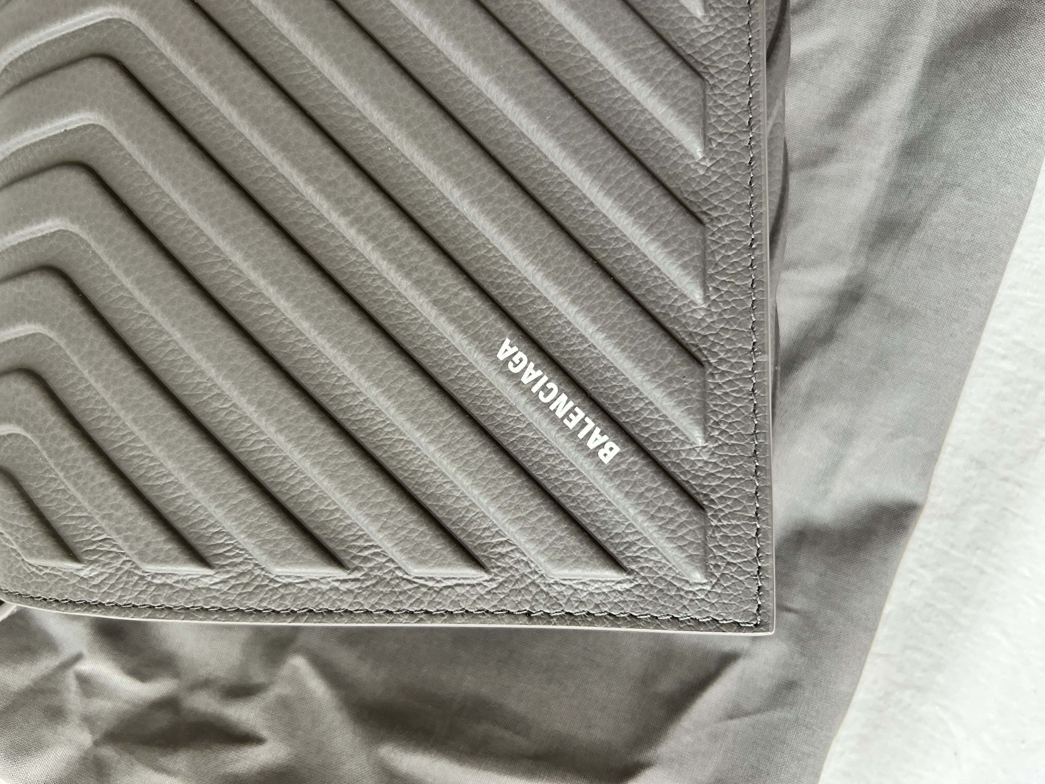 Balenciaga Balenciaga Car Flap Bag Size 26 - 4 Thumbnail