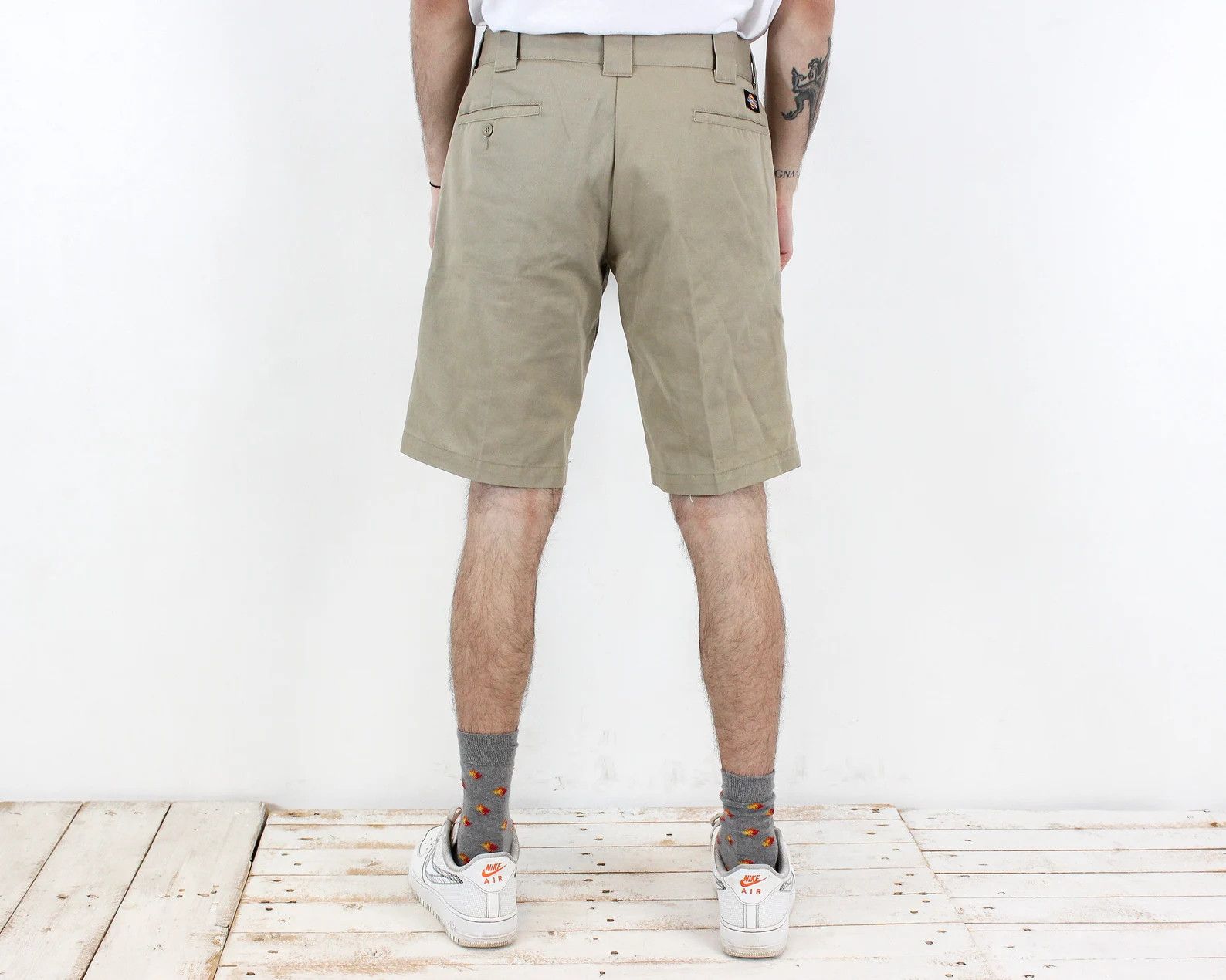 Dickies Vintage Men W32 Slim Fit Straight Leg Shorts Bermuda Capri Size US 32 / EU 48 - 2 Thumbnail