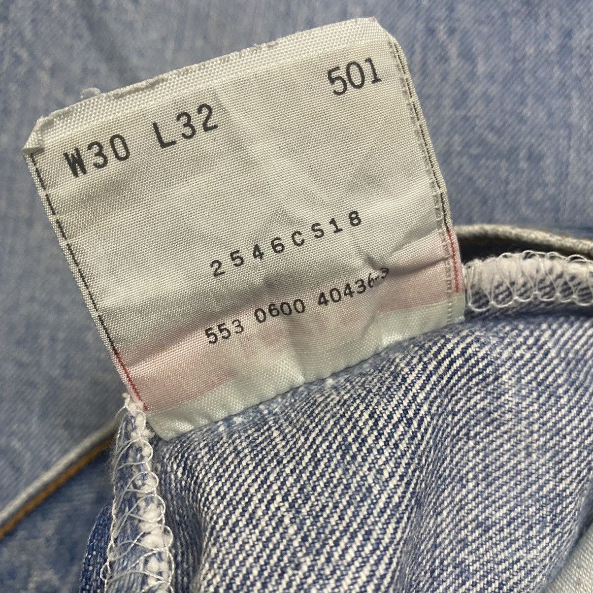 Levi's Vintage Levis 501 Thrashed Jeans Made in USA Size US 30 / EU 46 - 20 Thumbnail