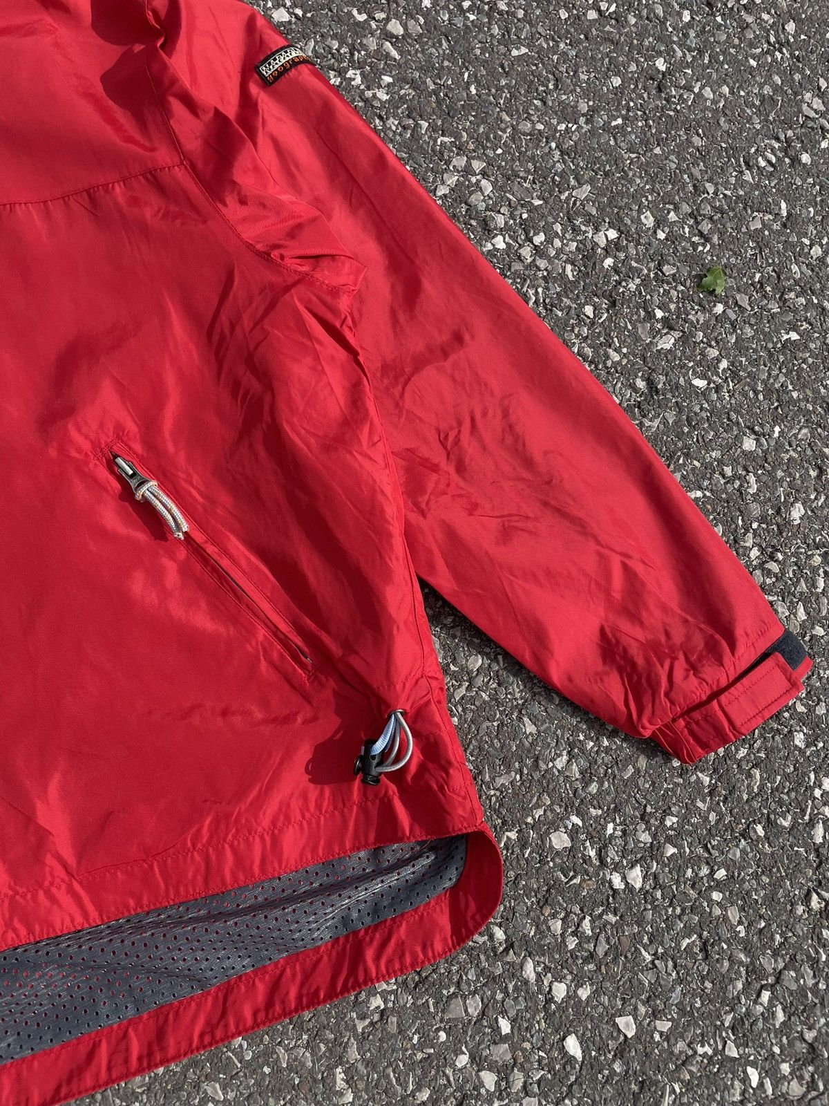 Napapijri Vintage Napapijri Geographic Red Jacket Raincoat Size US S / EU 44-46 / 1 - 3 Thumbnail