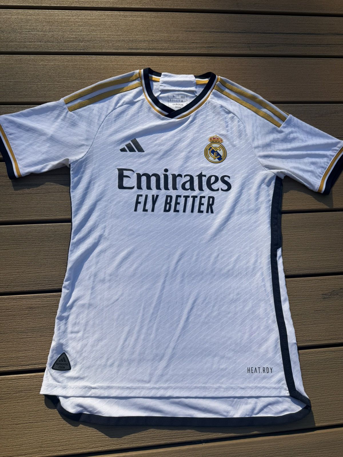 Adidas adidas 23/24 Real Madrid Home Authentic Size US S / EU 44-46 / 1 - 1 Thumbnail