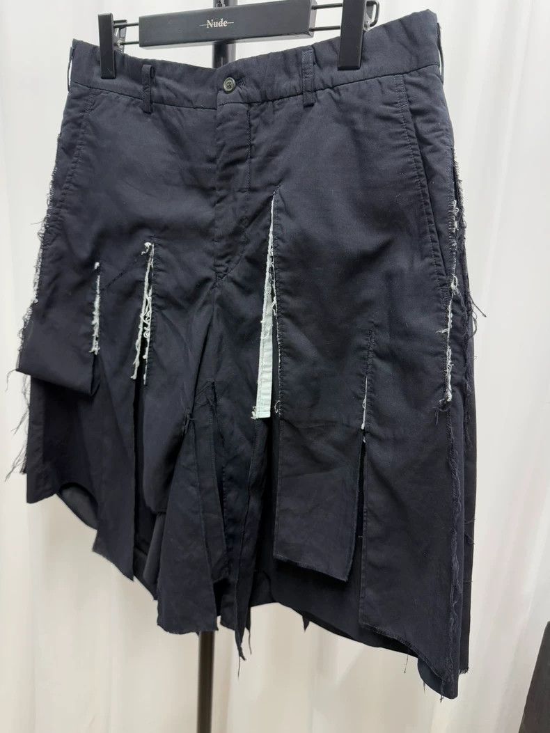 Comme des Garcons Comme Des Garcons Destroy and tear wool skirts and pants Size 26" / US 2 / IT 38 - 2 Thumbnail