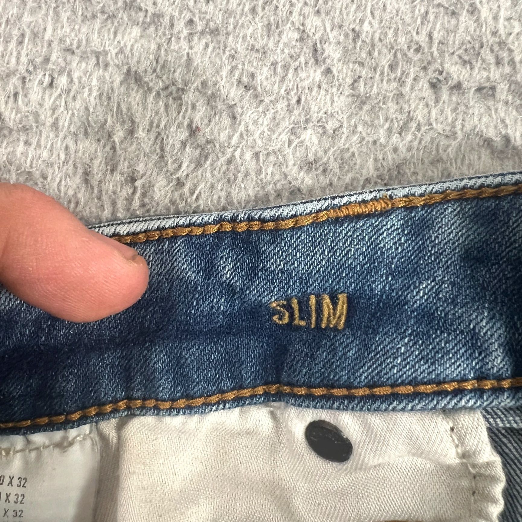 American Eagle Outfitters American Eagle Jeans Adult 30x32 Denim Light Wash Slim Fit Blue USA Mens Size US 30 / EU 46 - 6 Thumbnail