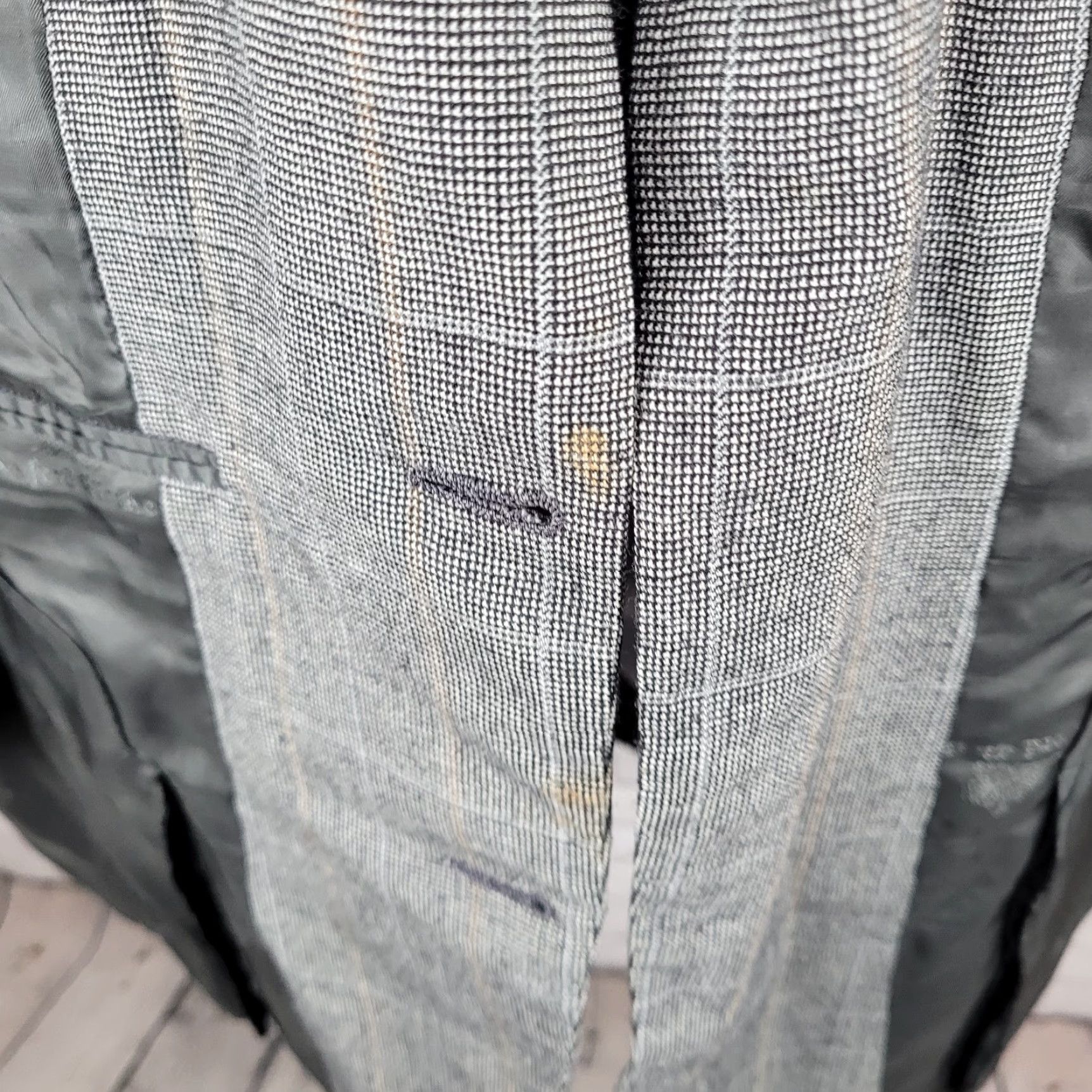 Neiman Marcus VINTAGE Neiman Marcus Oxxford Clothes Men Blazer Size 46L Wool Check Pattern Business Casual Formal Size 46R - 7 Thumbnail