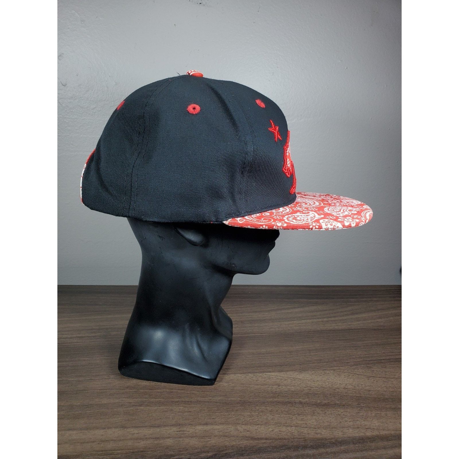 California Republic California Republic Black Red White Paisley Snapback Hat Cap Size ONE SIZE - 5 Thumbnail