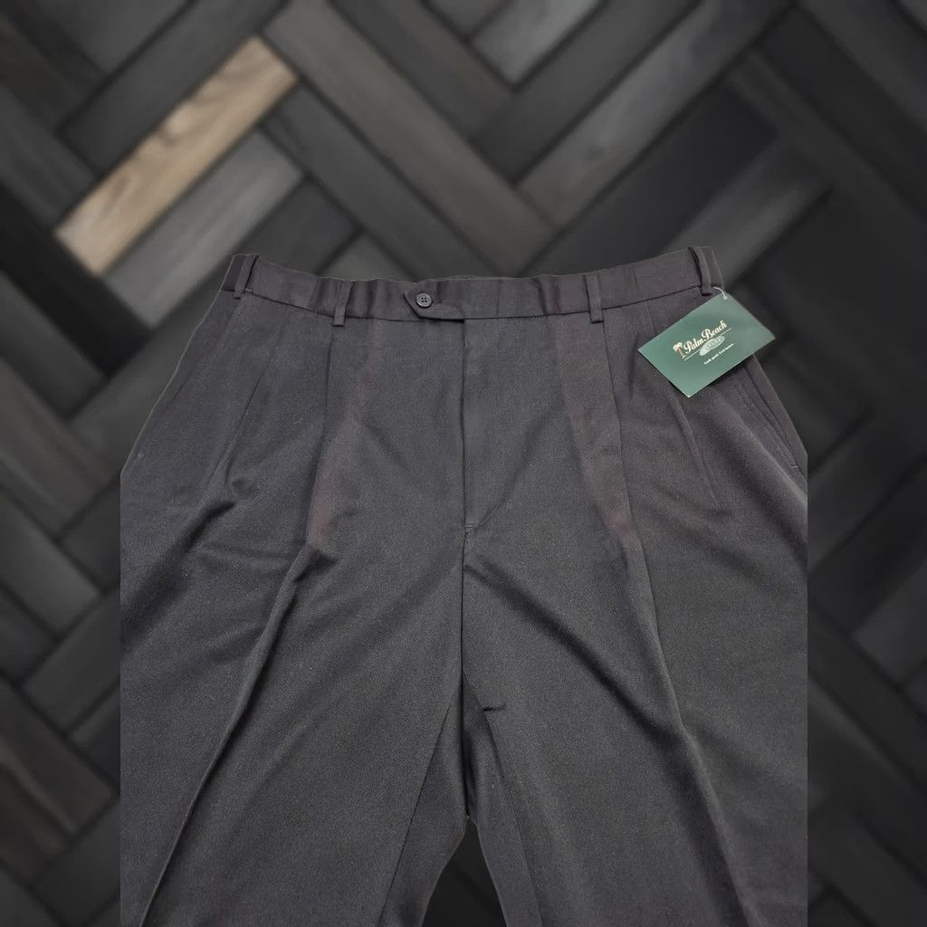 Vintage Palm Beach Reflex Dress Pants Mens 38x36 Black Polyester Pleated Unhemmed NWT Size US 38 / EU 54 - 1 Thumbnail