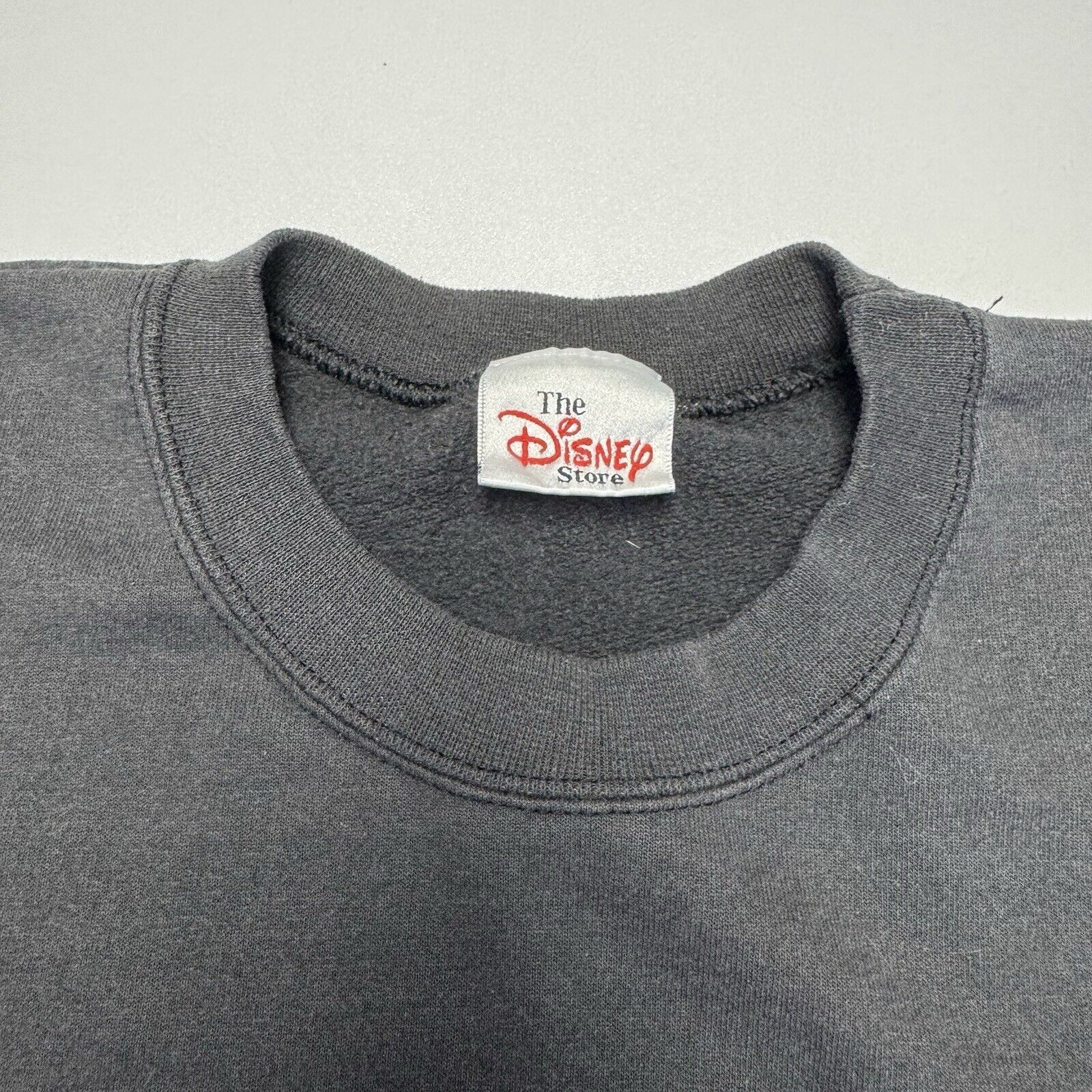 Vintage Vintage Mickey Mouse Chicago Sweatshirt Mens XL Faded Black Size US XL / EU 56 / 4 - 4 Thumbnail