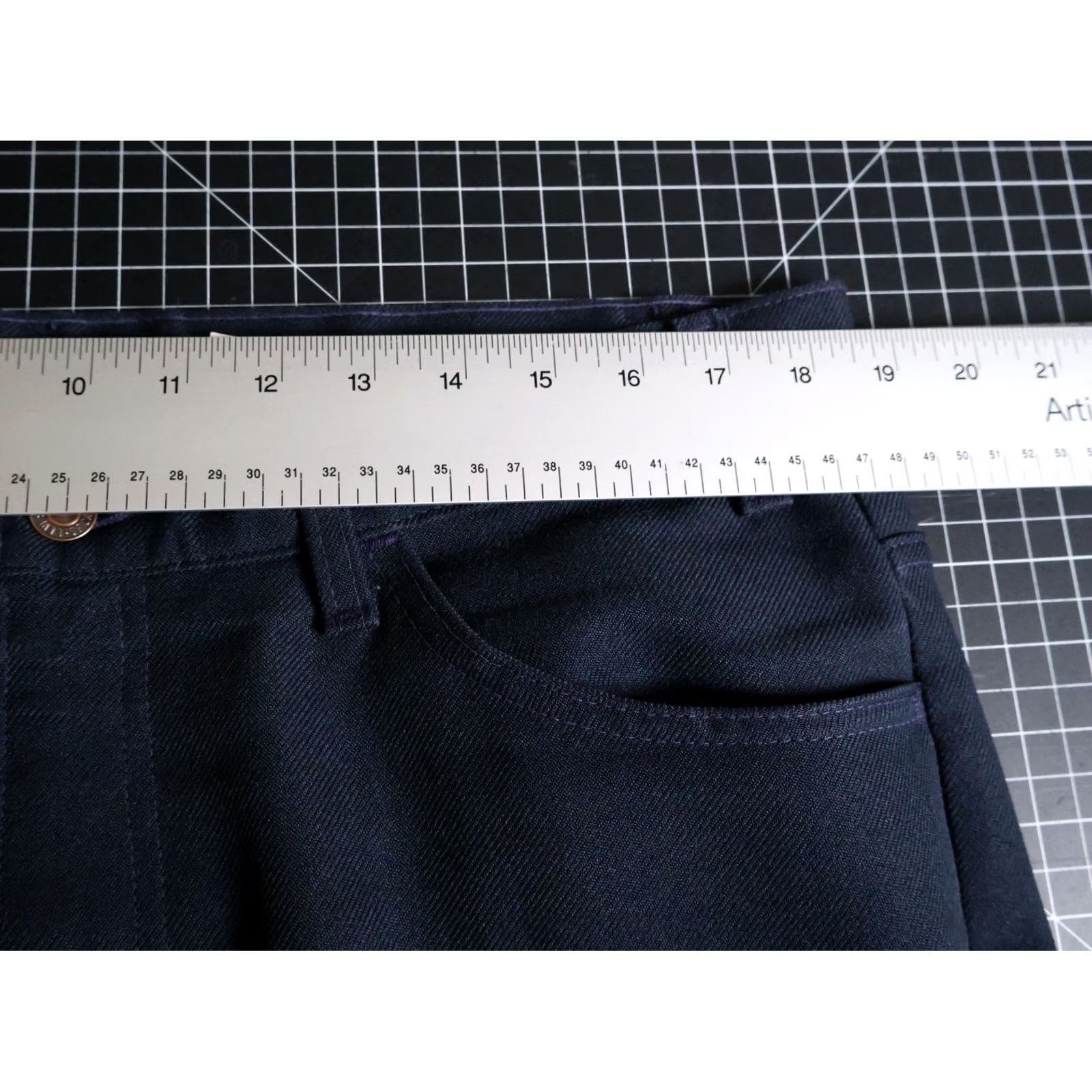 Levi's VINTAGE Levi'S Pants Mens 36 Blue 90s Bootcut Men Dark Polyester Slacks Scovill Size US 36 / EU 52 - 5 Thumbnail