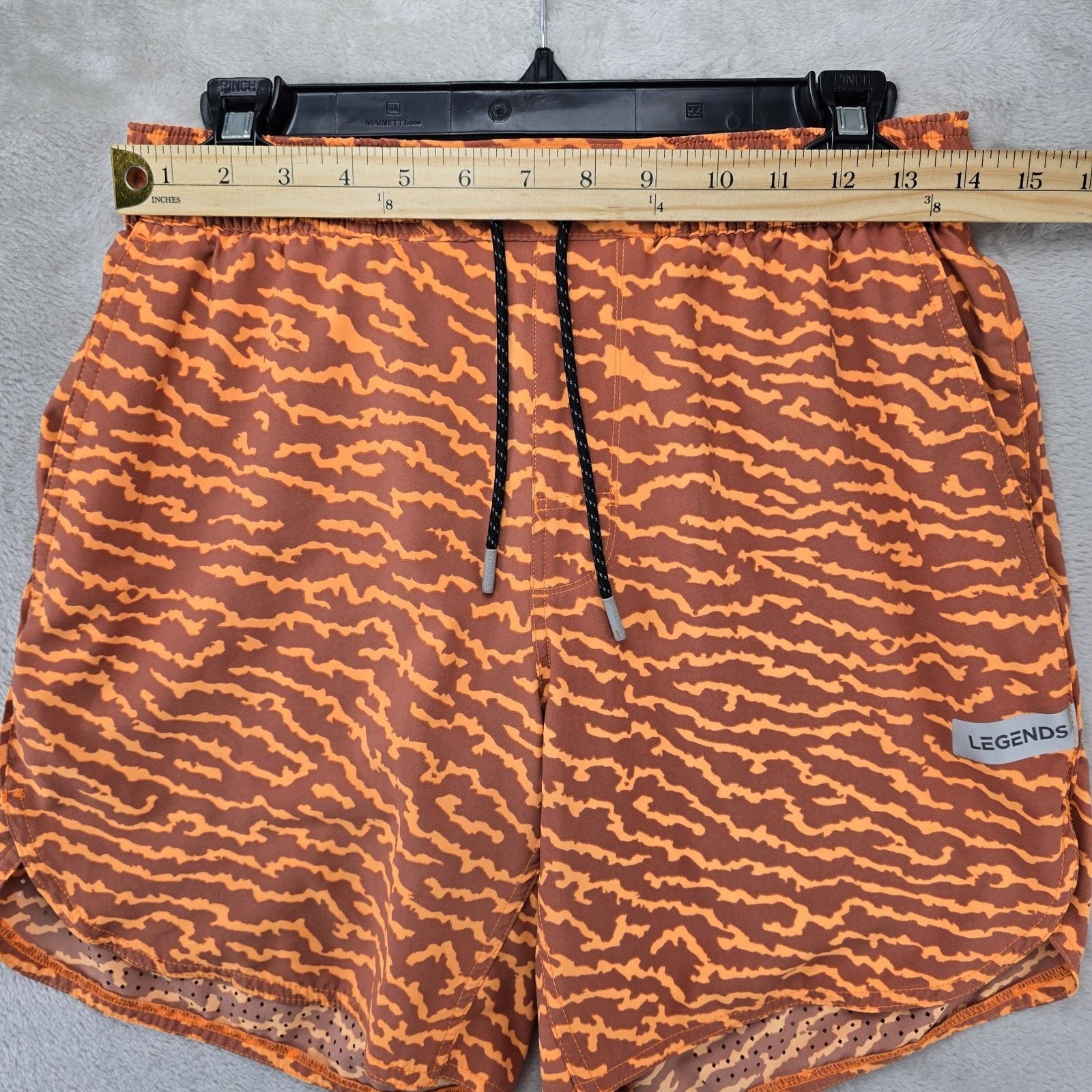 Other Legends Luka Shorts Mens Small Orange Elephant Print 7" Size US 30 / EU 46 - 7 Thumbnail