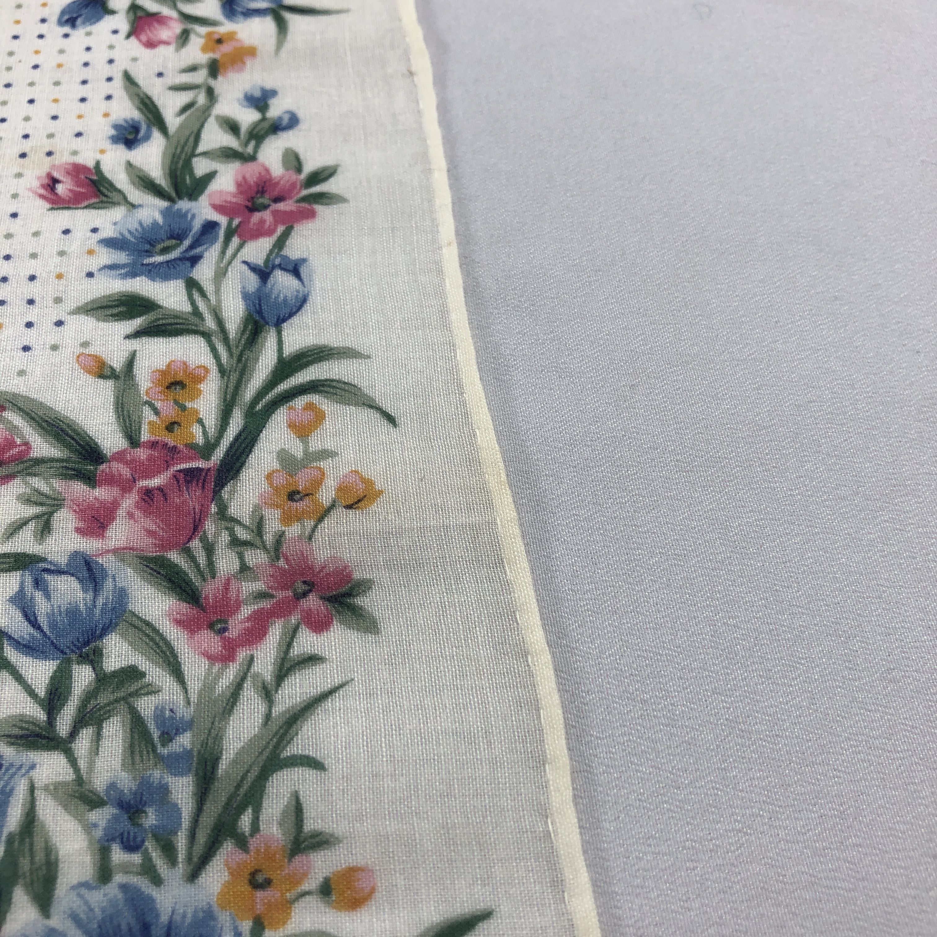 Yves Saint Laurent YSL Floral Handkerchief Neckerchief Bandana H3036 Size ONE SIZE - 9 Thumbnail