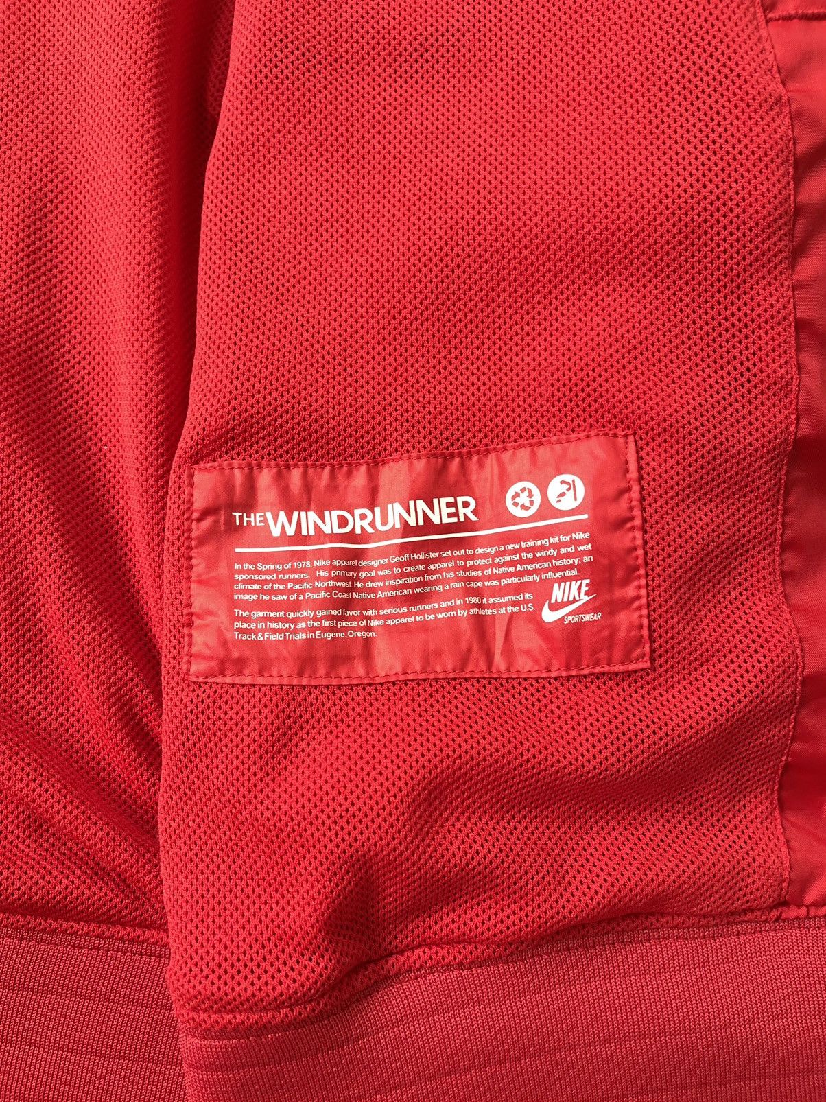 Nike Nike The Windrunner Light Hooded Zip Up Windbreaker Jacket Size US M / EU 48-50 / 2 - 9 Thumbnail