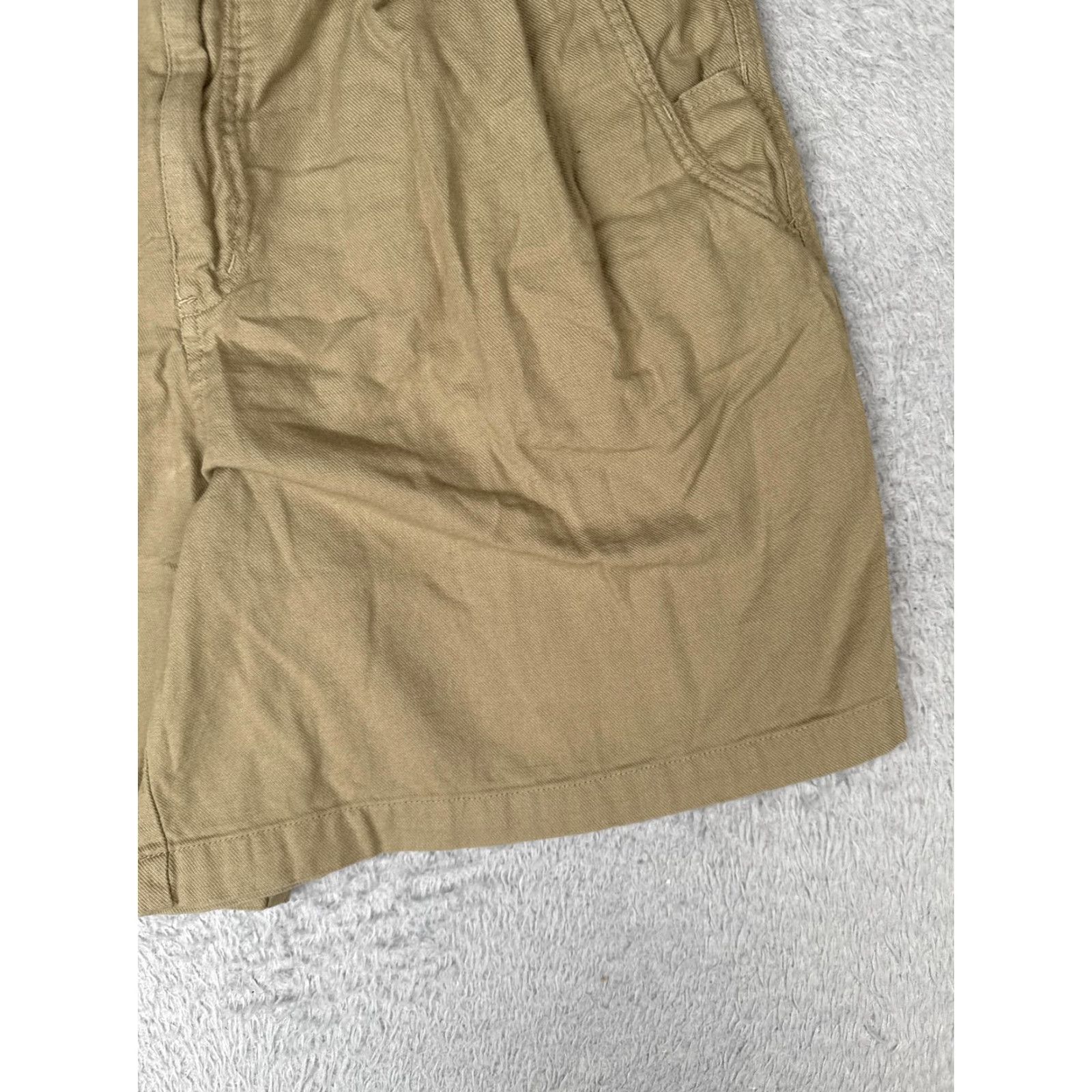 Patagonia VINTAGE Patagonia Shorts Womens 10 Khaki Organic Cotton Pleated Chino Hiking Casual 30x8 Size 32" / US 10 / IT 46 - 2 Thumbnail
