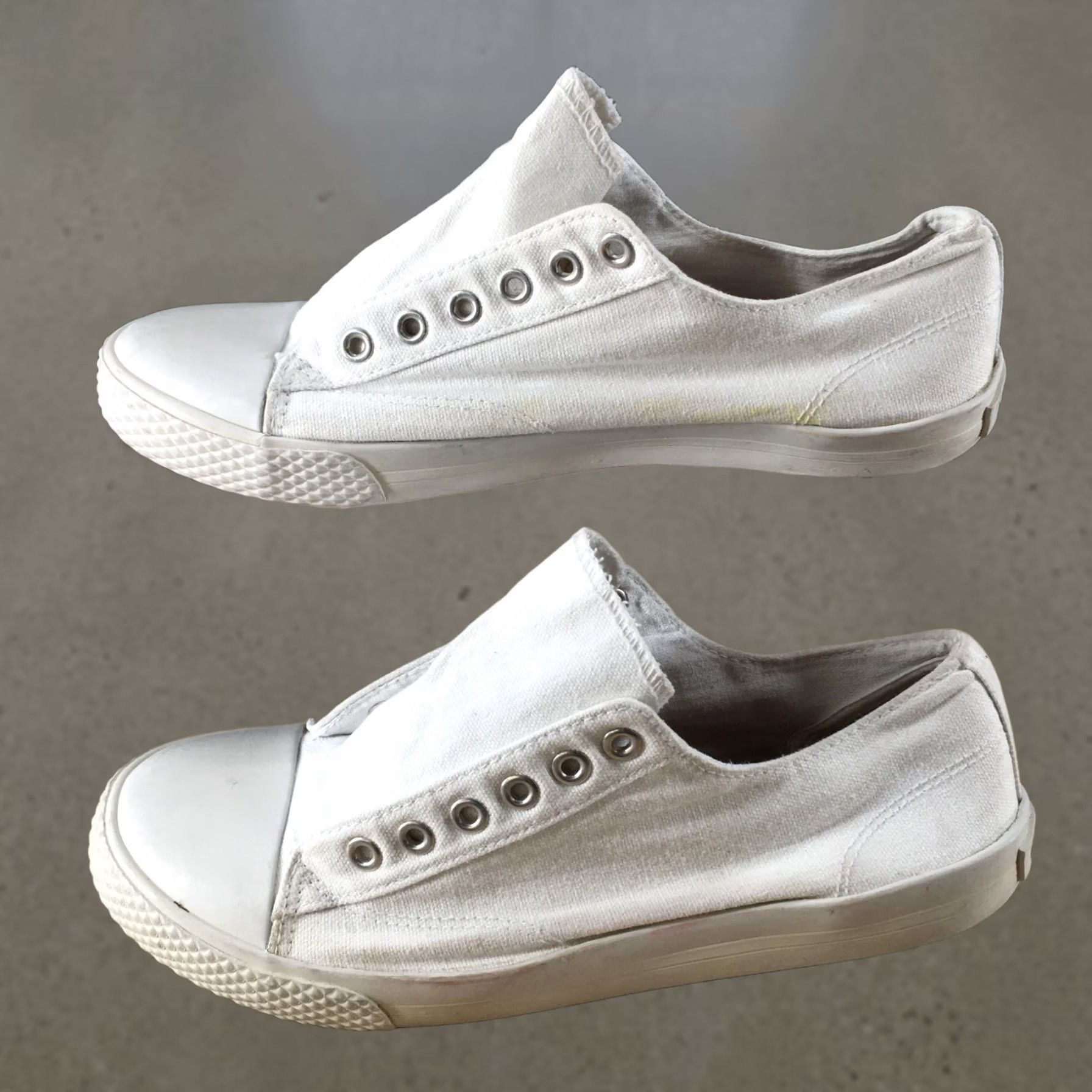 Airwalk Airwalk Sneakers Womens 9 White Legacee Slip-On Round Cap Toe Casual Comfort Size ONE SIZE - 1 Thumbnail