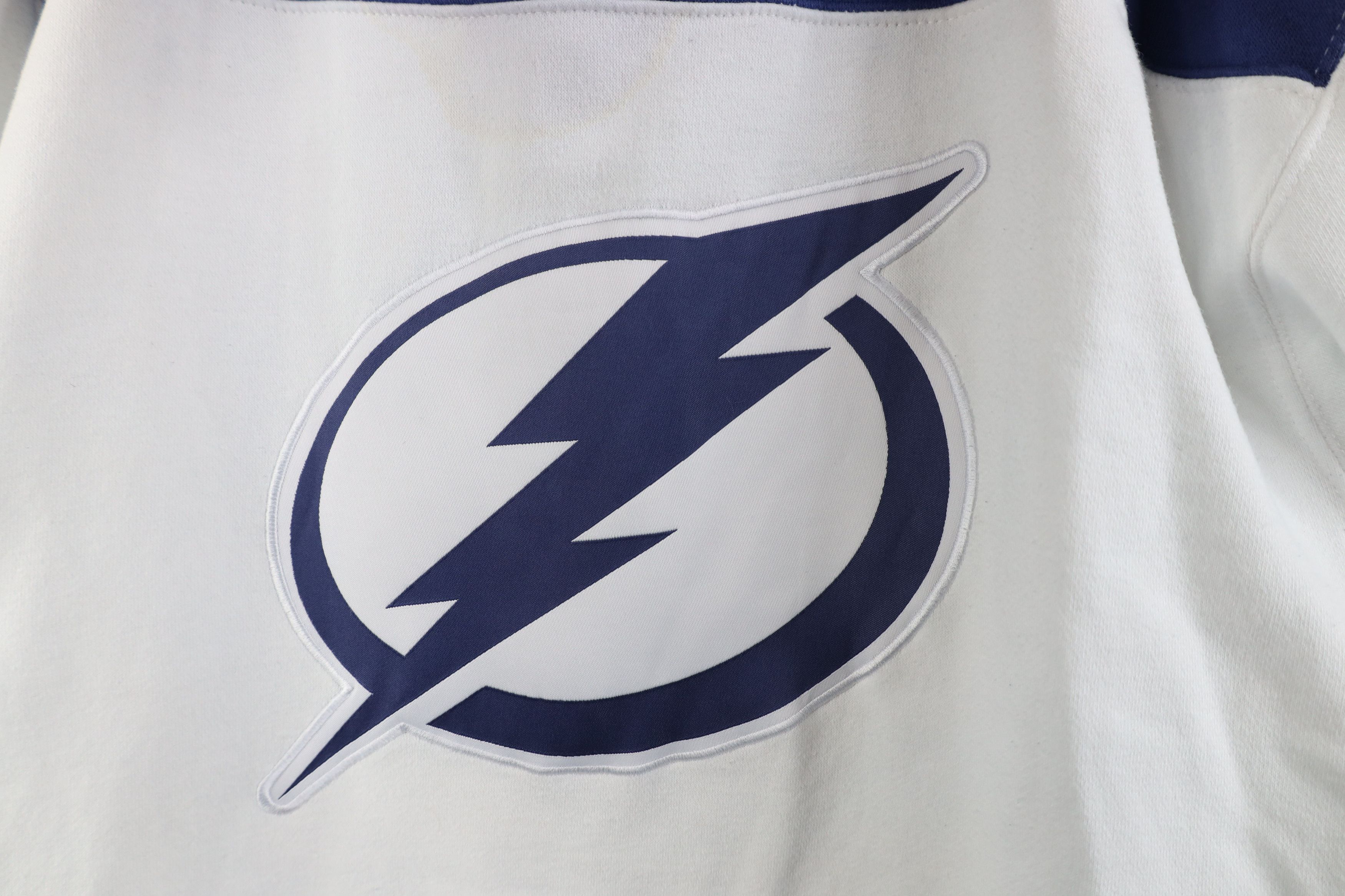 Majestic Vintage Majestic Lightning Hockey Jersey Hoodie Sweatshirt Size US L / EU 52-54 / 3 - 5 Thumbnail