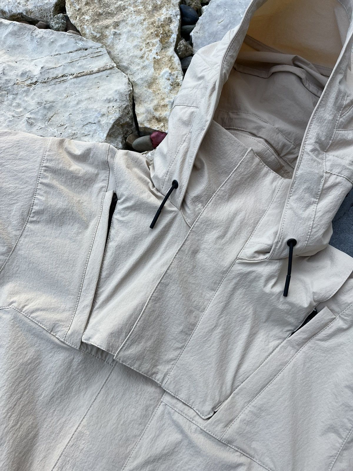 Designer × Helly Hansen Helly Hansen HH-118389225 arc hood system sample jacket Size US S / EU 44-46 / 1 - 9 Thumbnail