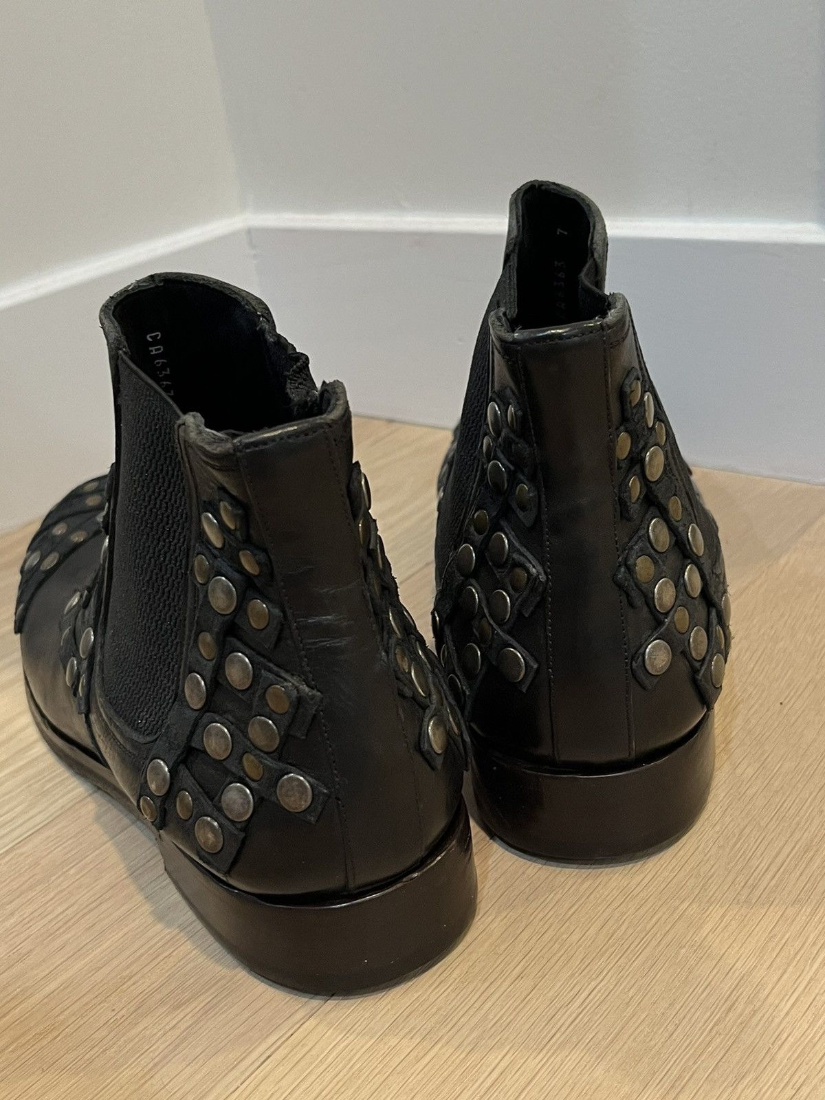 Dolce & Gabbana Studded Leather Ankle Boots. 8 Size US 8 / EU 41 - 12 Thumbnail
