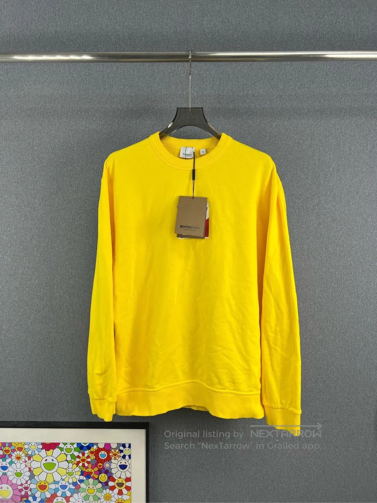 Burberry Burberry Yellow Long. Size US XXL / EU 58 / 5 - 1 Thumbnail