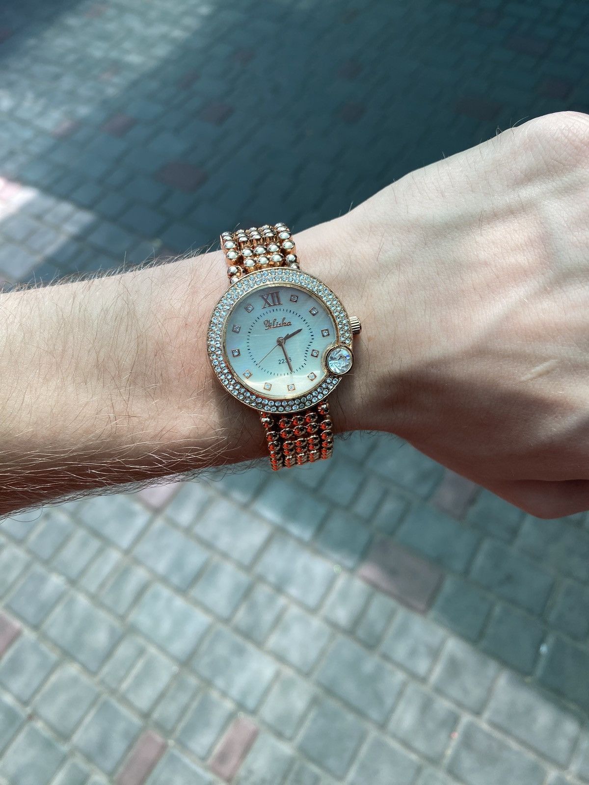 Vintage Glamorous Gold Watch - Bejeweled Beauty Size ONE SIZE - 3 Thumbnail