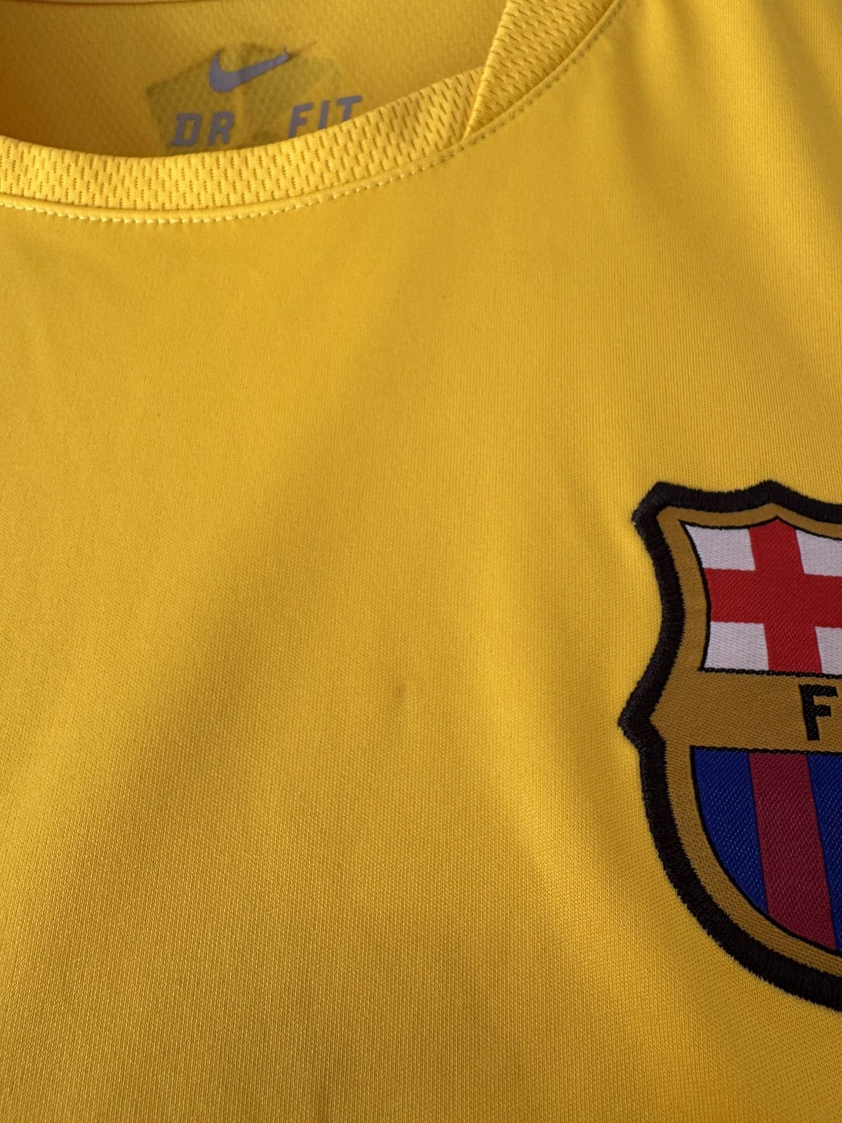 Nike Barcelona 2011-2012 Soccer Training Jersey Football Shirt Size US M / EU 48-50 / 2 - 13 Thumbnail