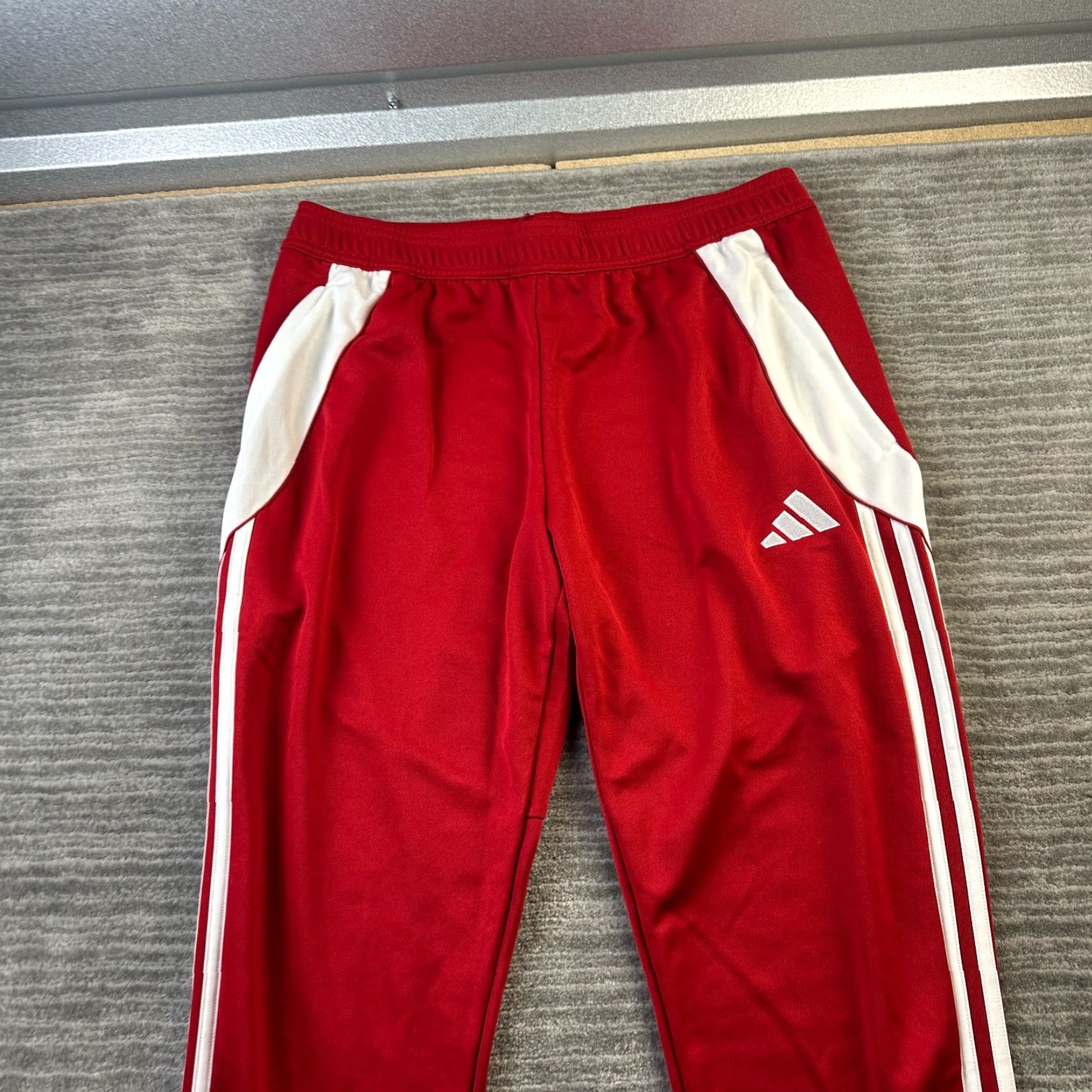 Adidas Adidas Pants Mens Large Red Tiro 24 Jogger Tapered Track Soccer Regular Fit (Inseam 29) Size US 33 - 3 Thumbnail