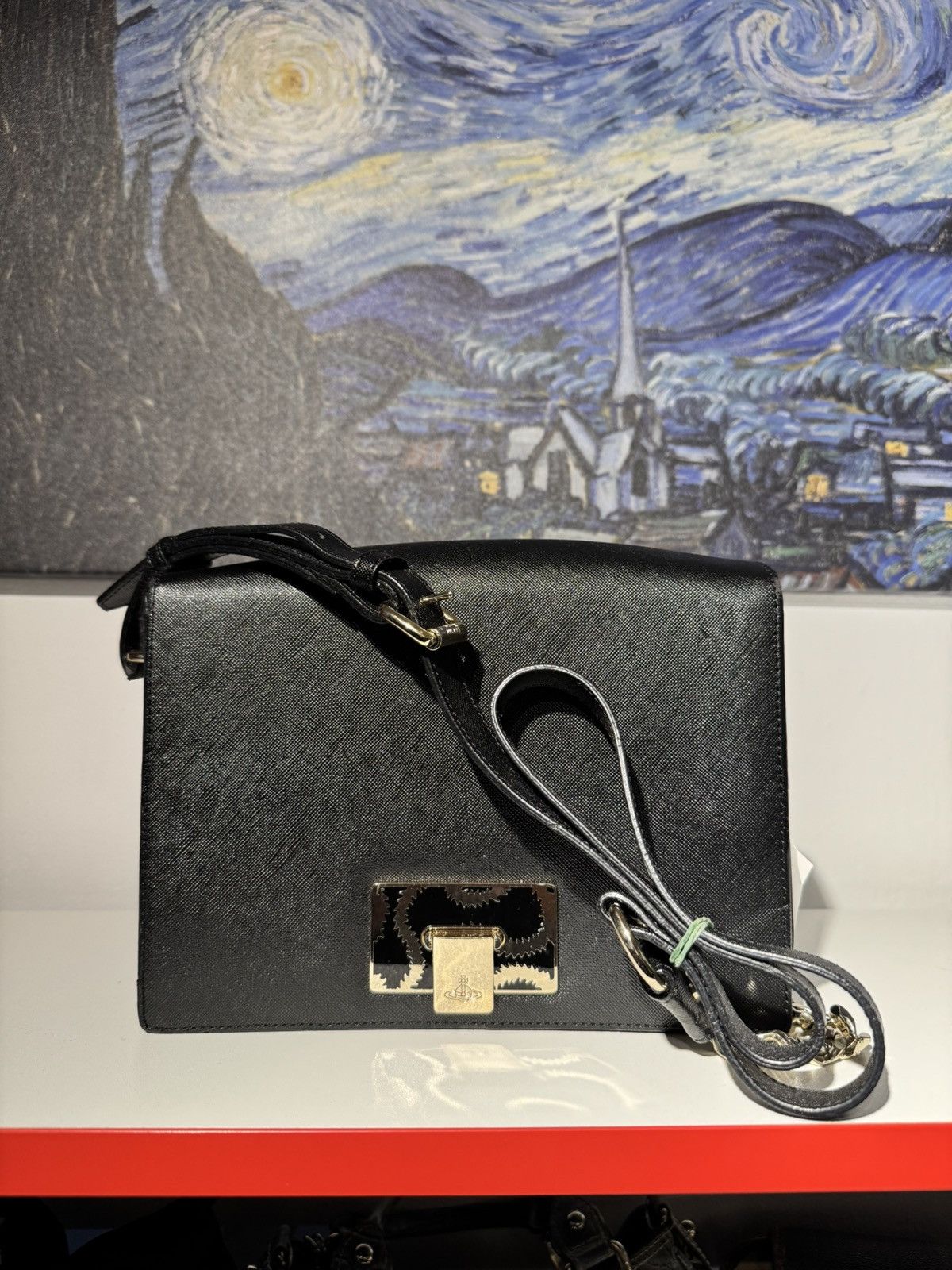 Vivienne Westwood Vivienne Westwood Chain Shoulder Bag/ Opio Saffiano Leather Size ONE SIZE - 1 Thumbnail